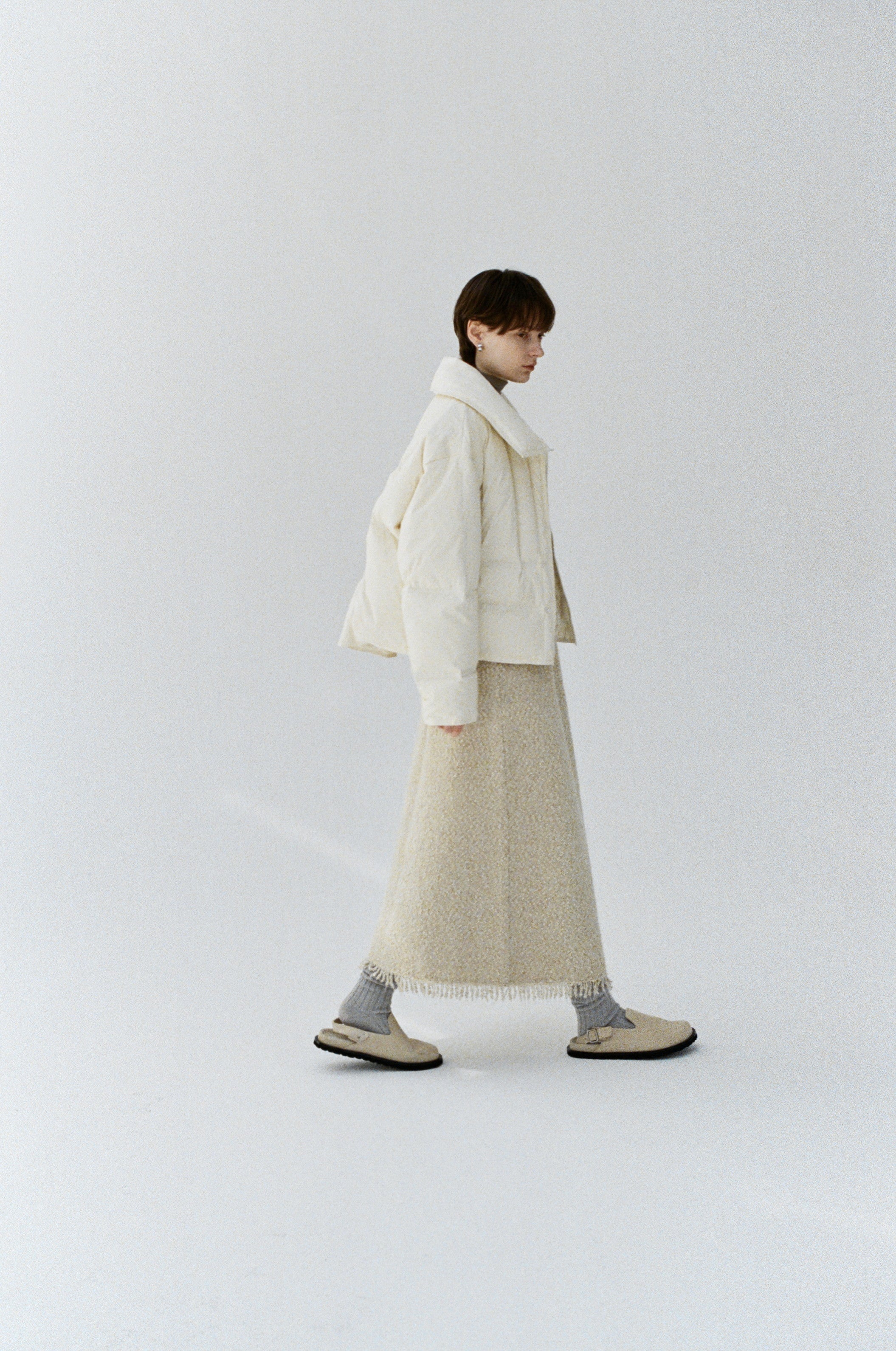 LIGHT WARM LAPEL DOWN