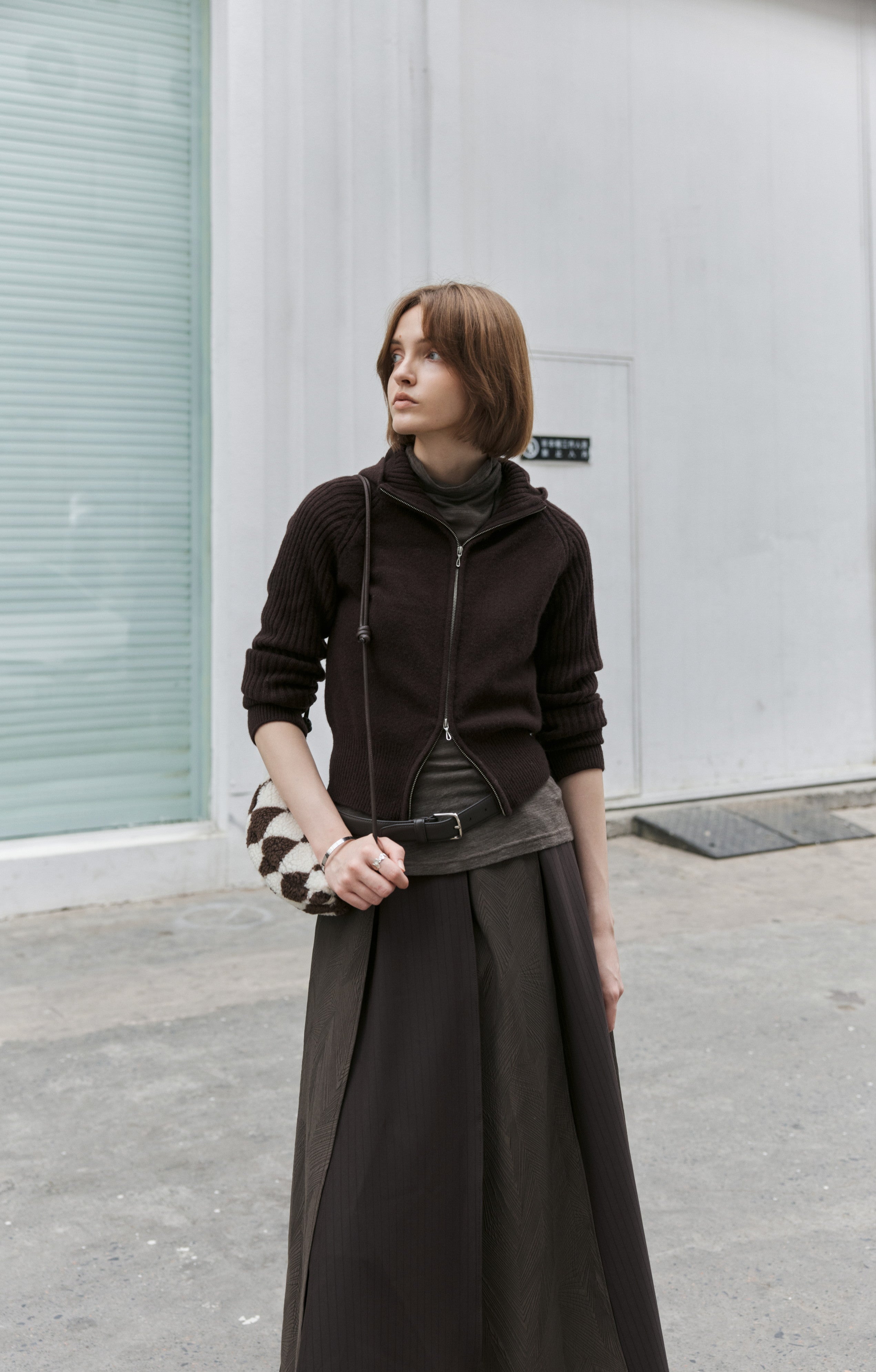 OVERLAP FLOW FLARE SKIRT