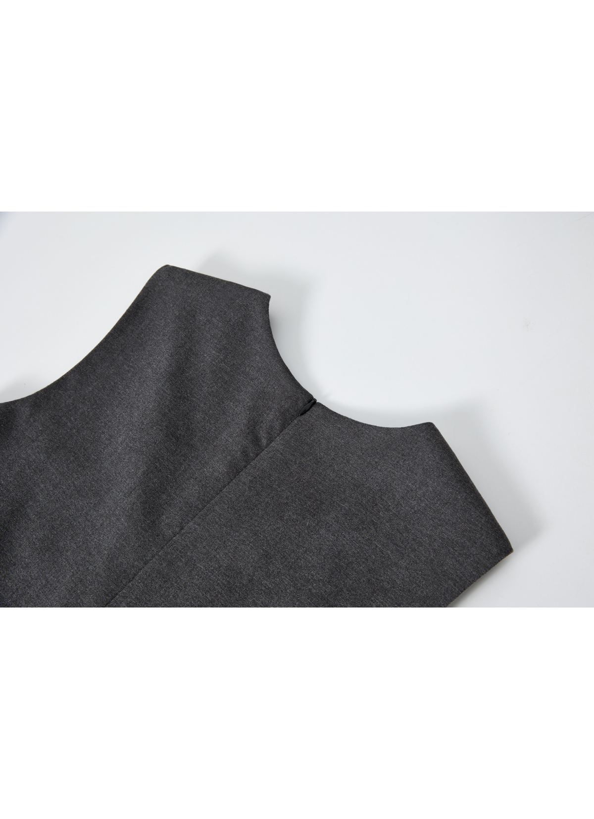 PLEATS LINE KNIT DRESS