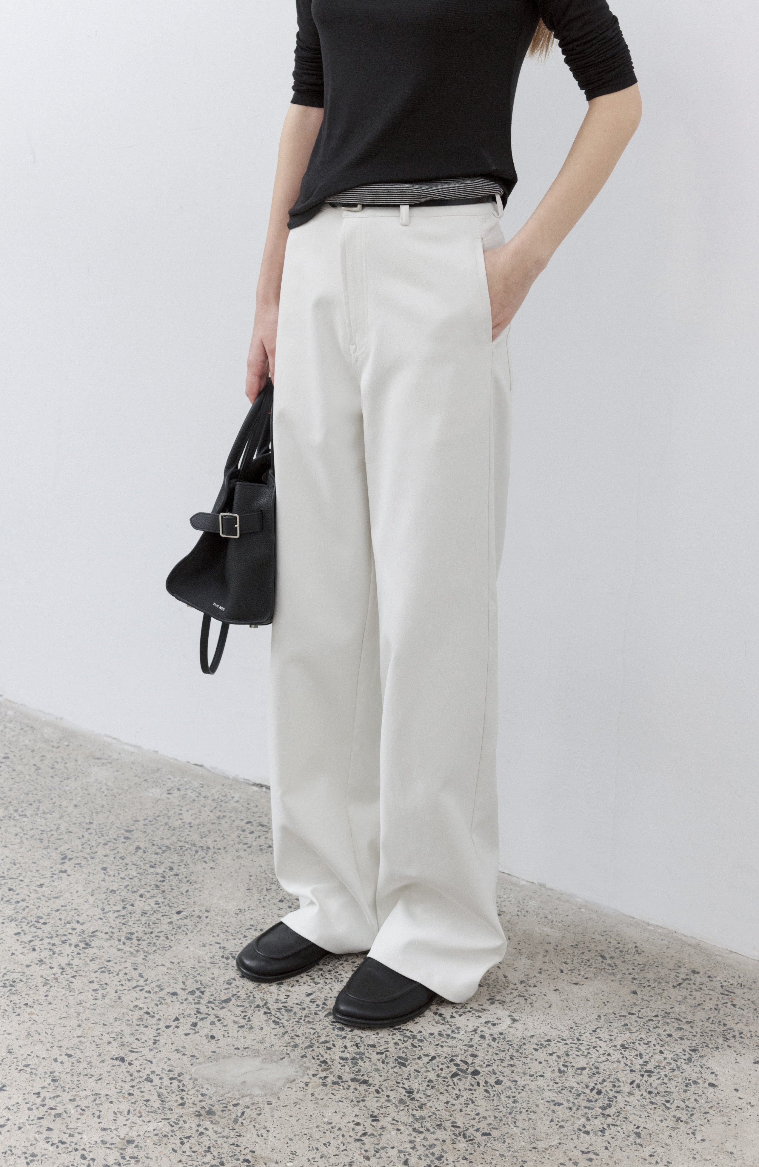 WHITE LOOSE SOFT PANTS