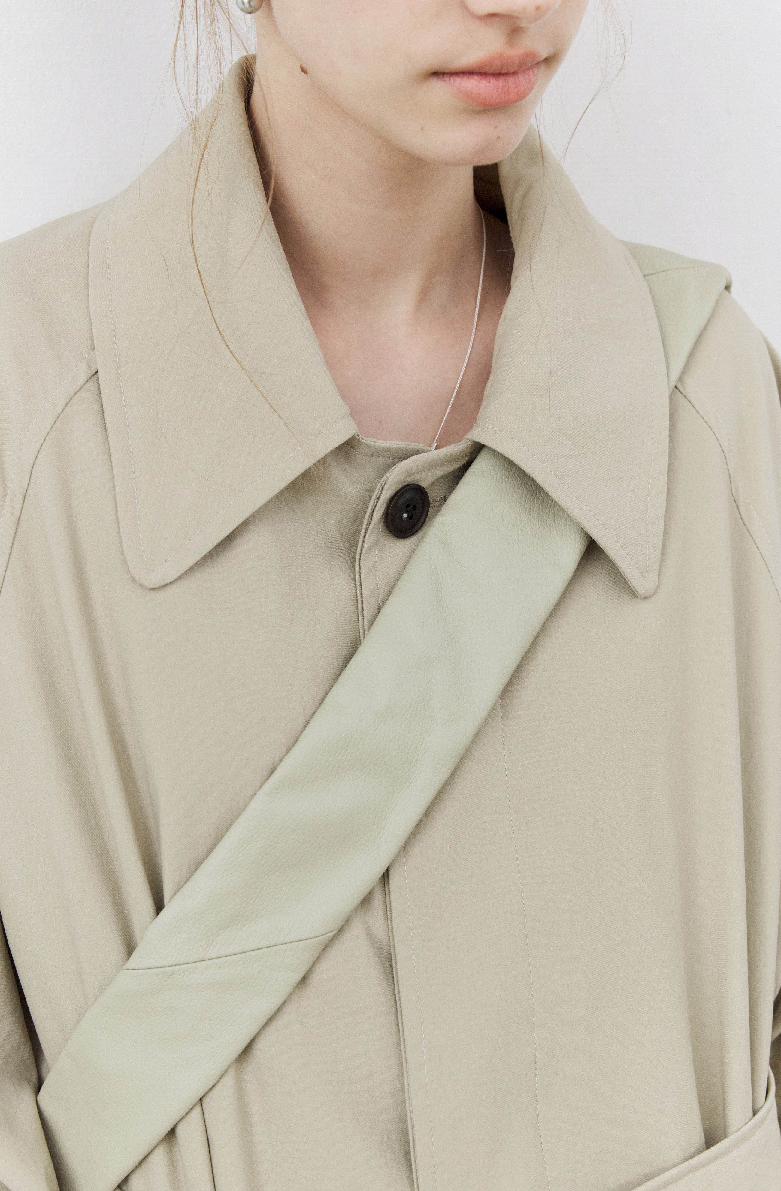 NATURAL CLASSICAL LONG TRENCH / 내츄럴 클래식 롱 트렌치