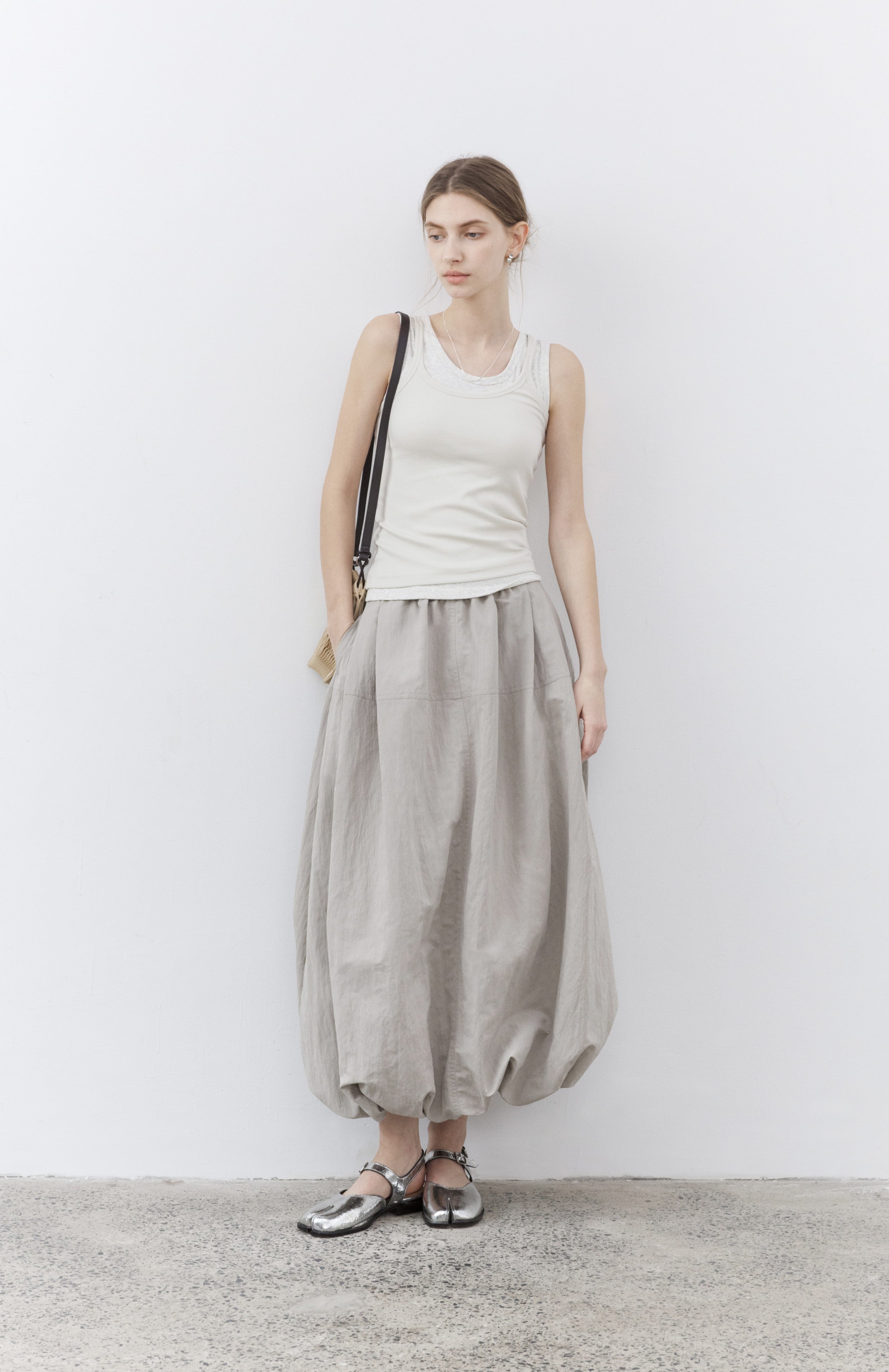 HEM BALLOON WRINKLE SKIRT / 헴 풍선 링클 스커트