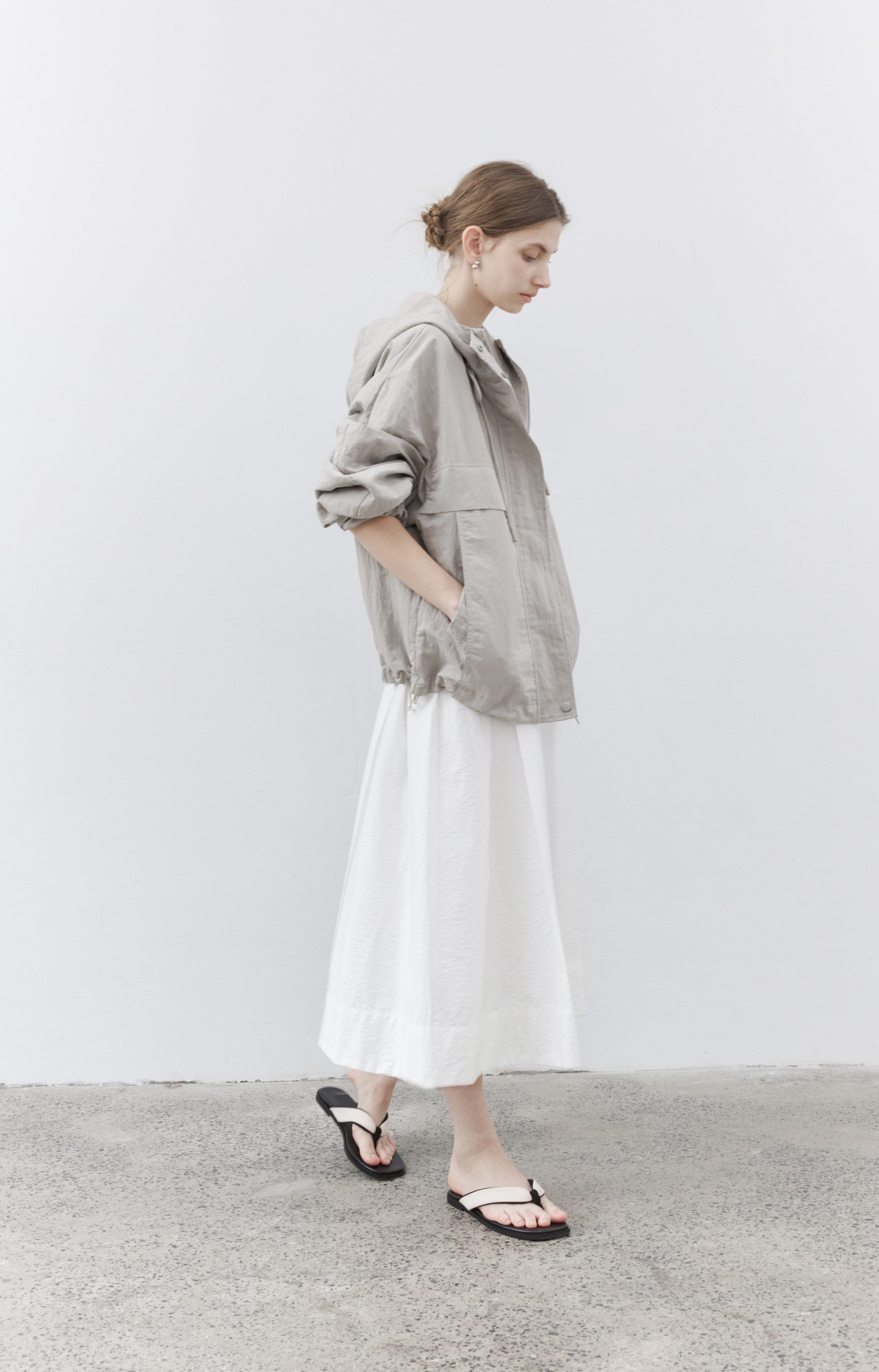 STRING HOOD WRINKLE BLOUSON / 스트링 푸드 링클 블루존