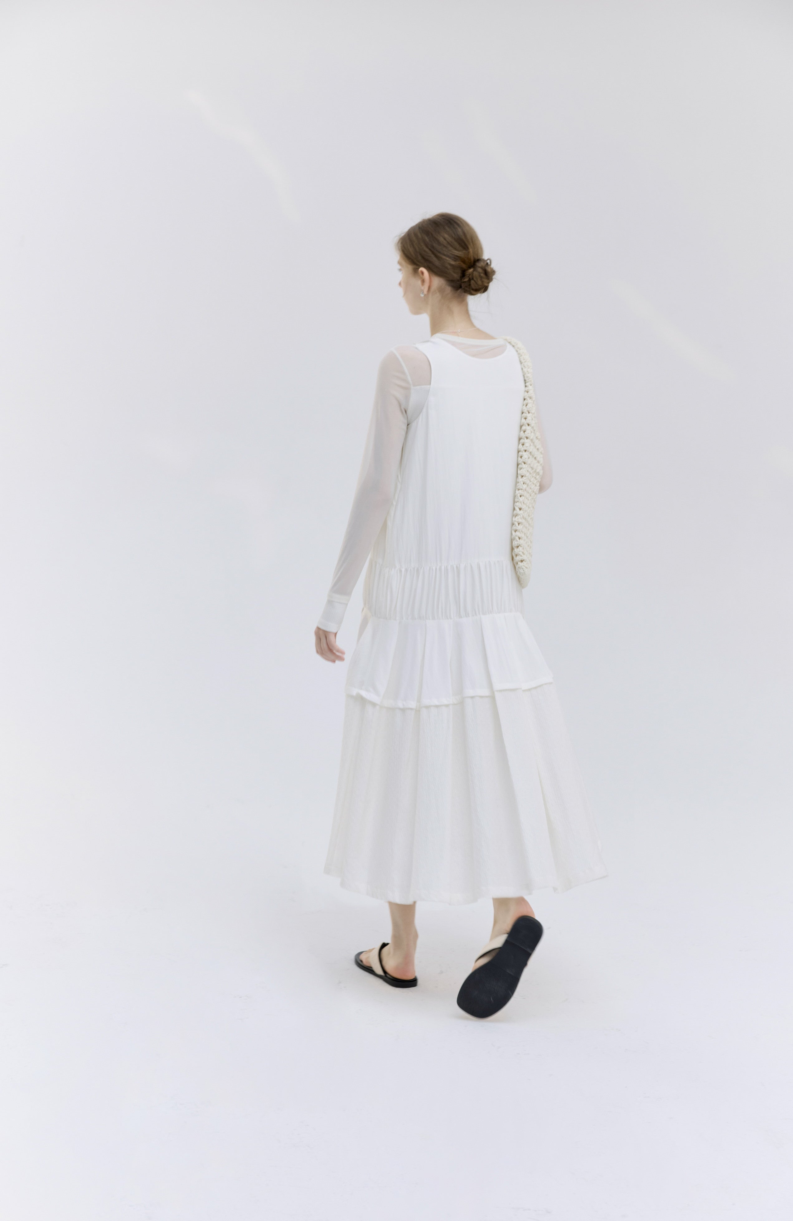 PART SHEER NATURAL TOP / 파트 시어 내츄럴 톱