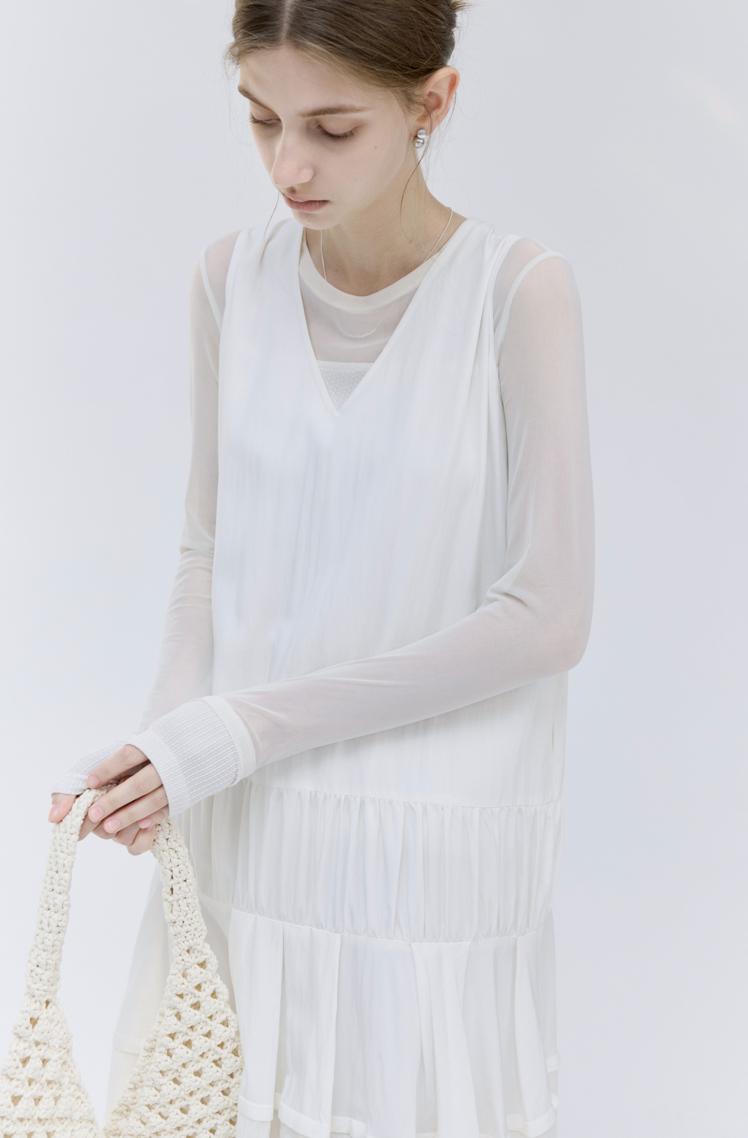 PART SHEER NATURAL TOP / 파트 시어 내츄럴 톱