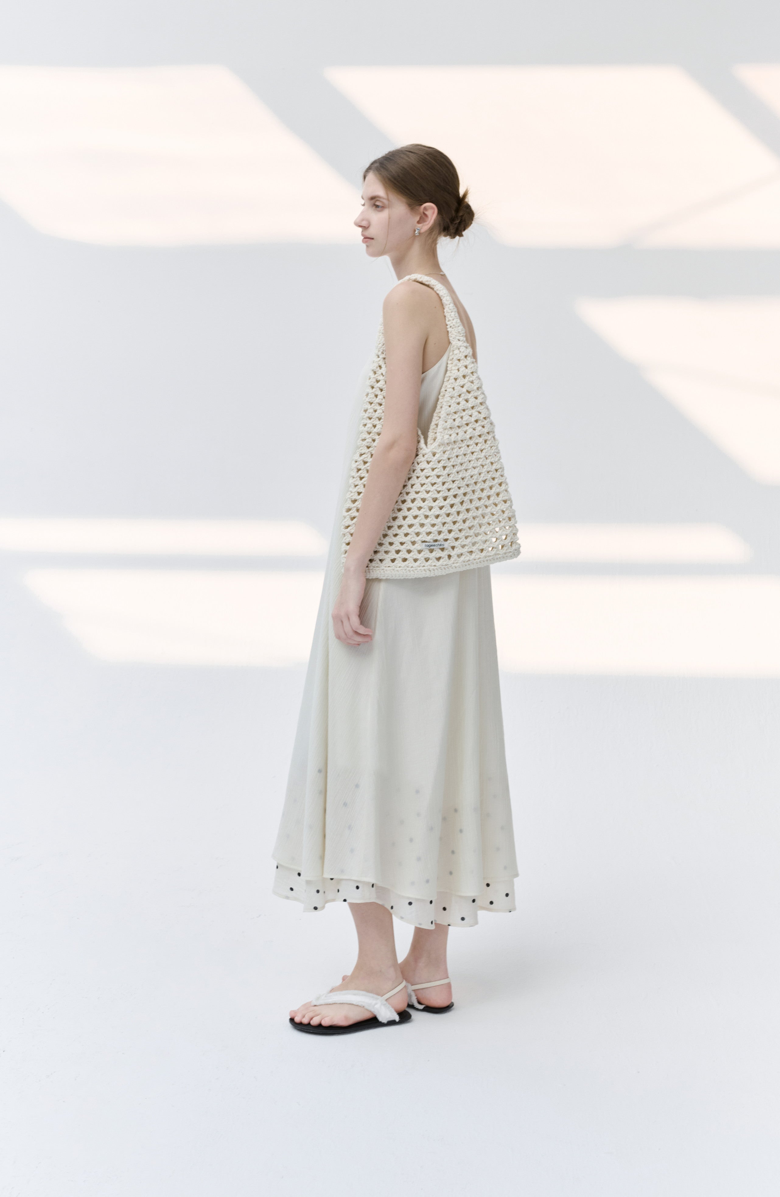 POLKA DOT FLARE DRESS / 물방울 플레어 원피스