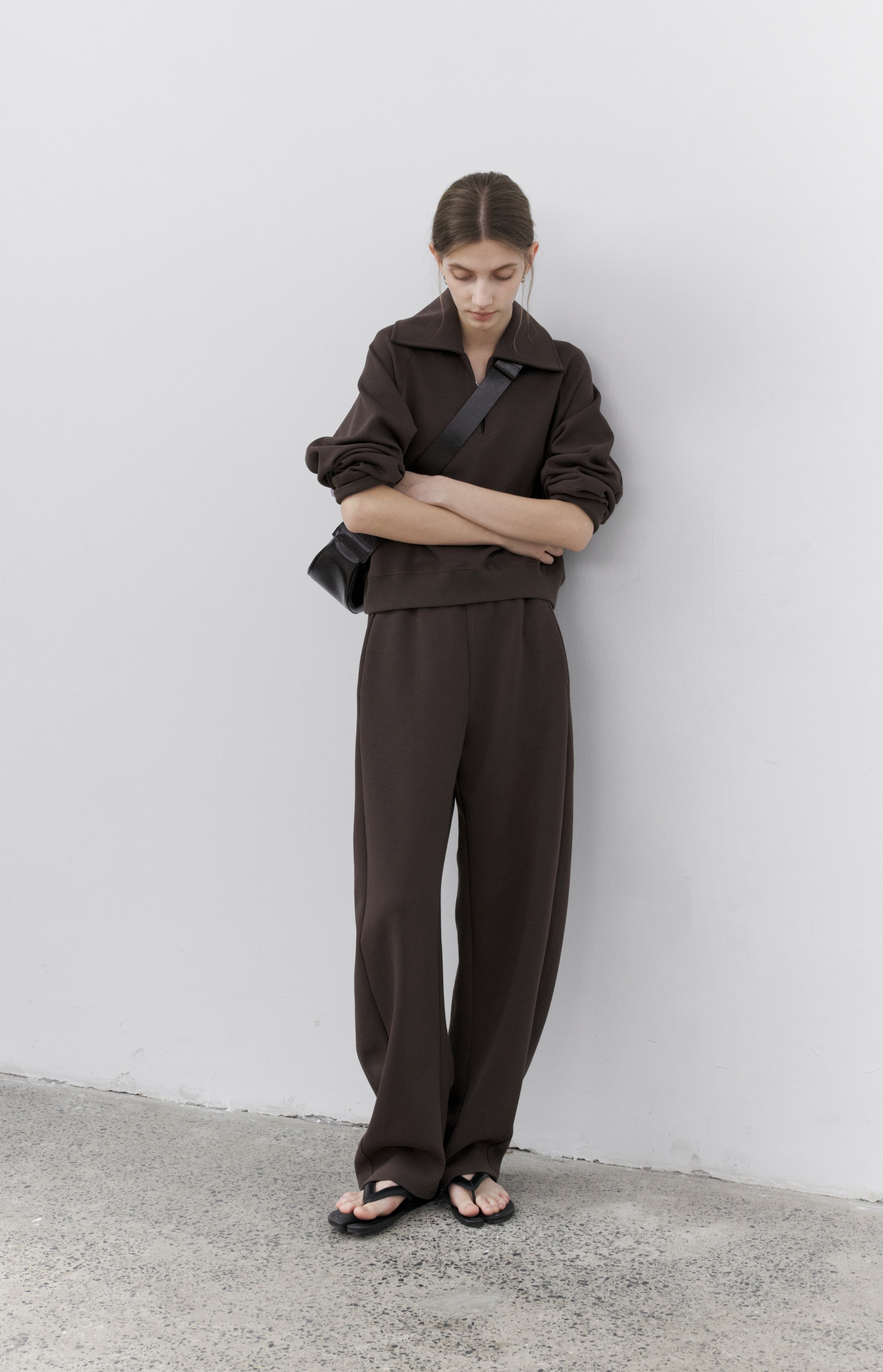 V-NECK LAPEL SWEATSHIRT/V 넥 래퍼 스웨트