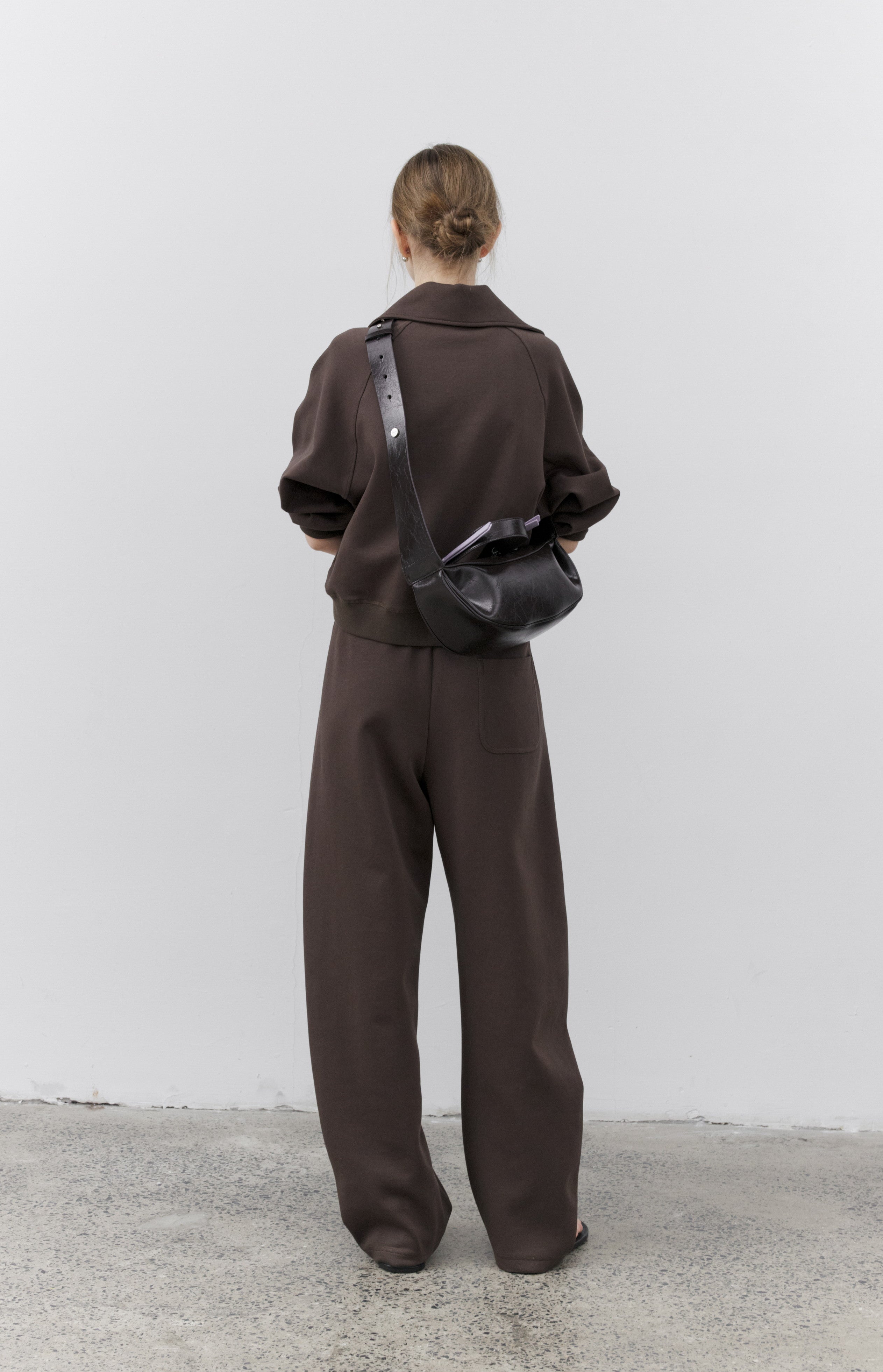 V-NECK LAPEL SWEATSHIRT/V 넥 래퍼 스웨트
