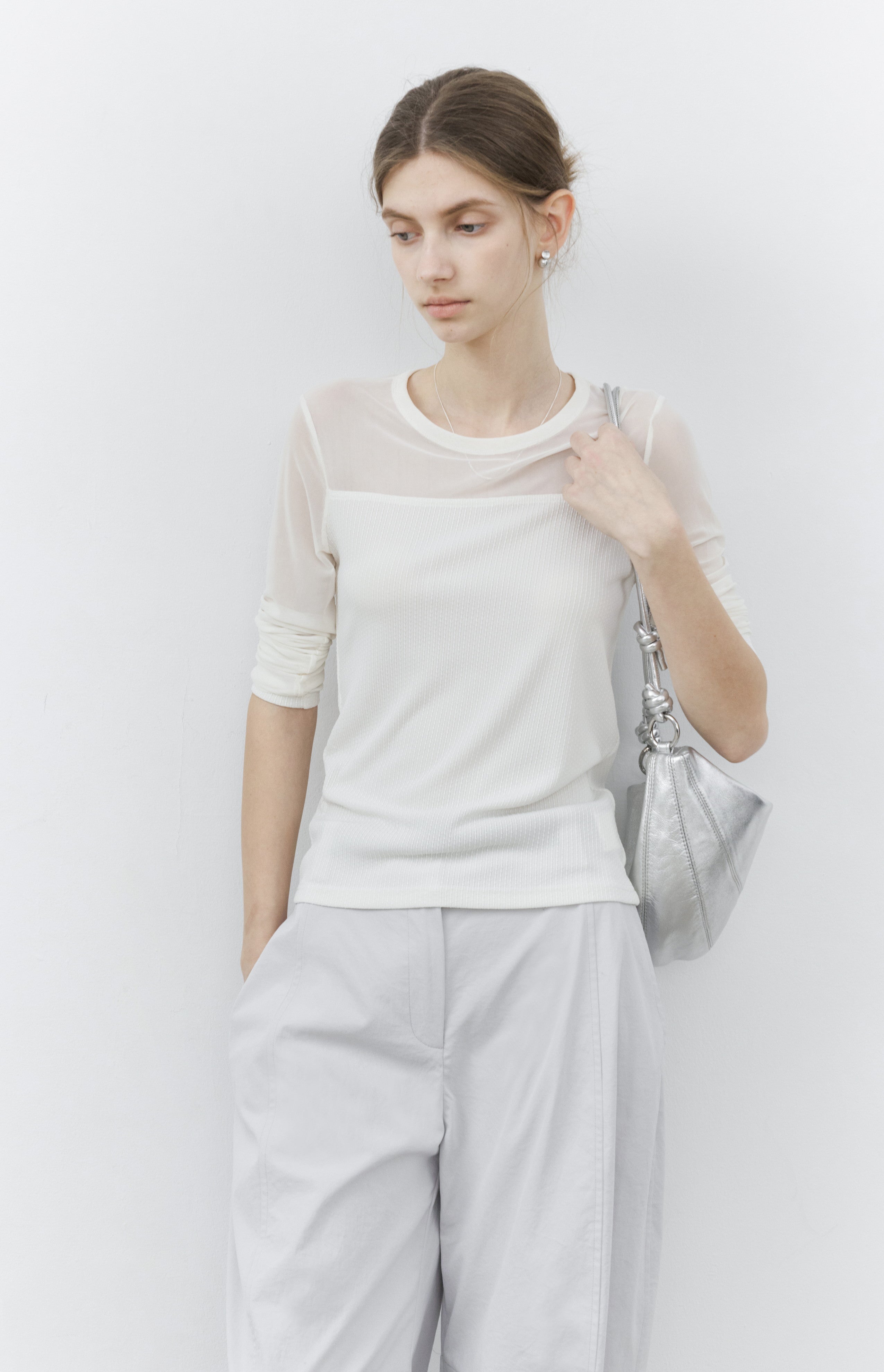 PART SHEER NATURAL TOP / 파트 시어 내츄럴 톱