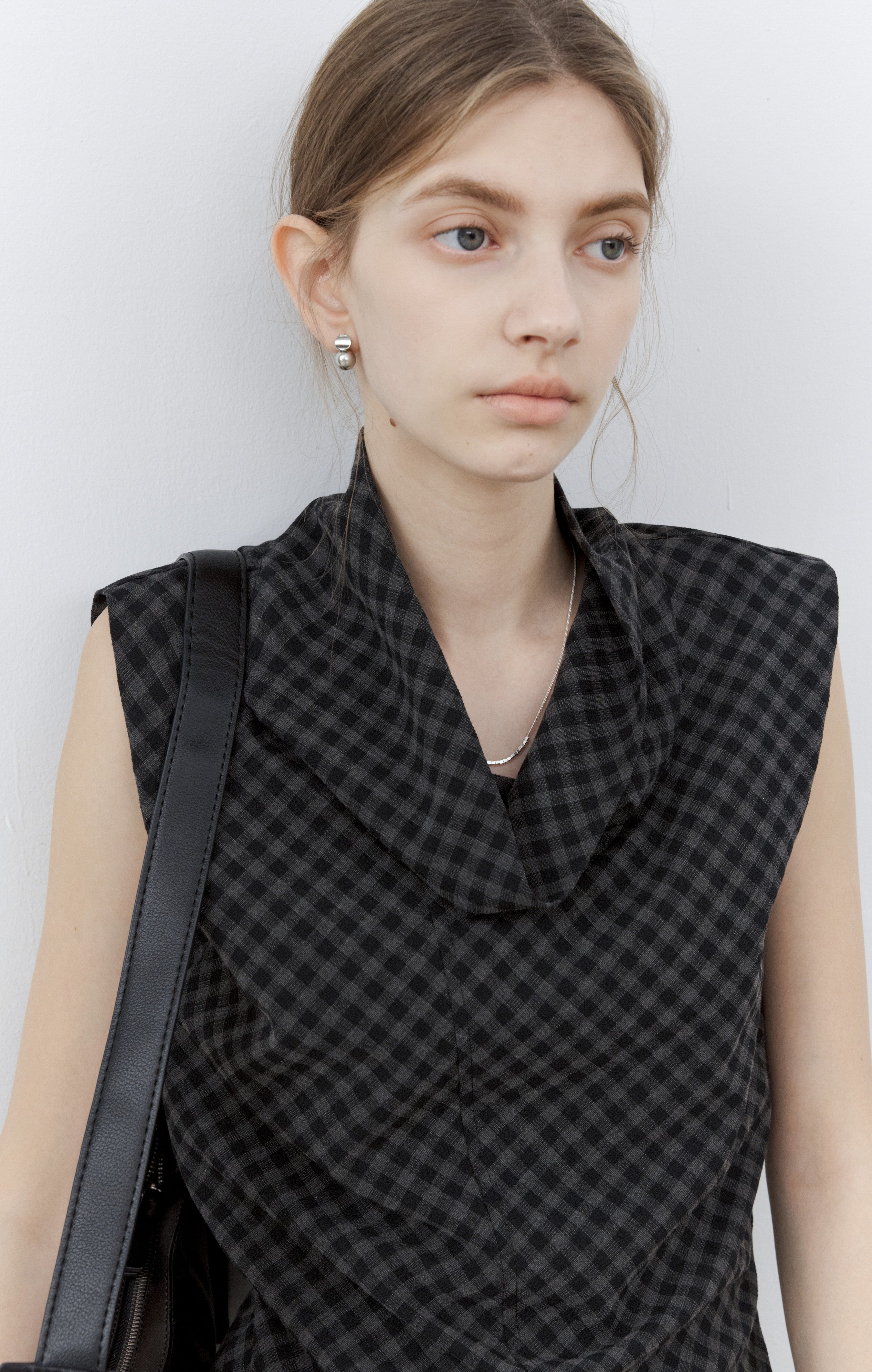 OFF TURTLE PLAID TOP