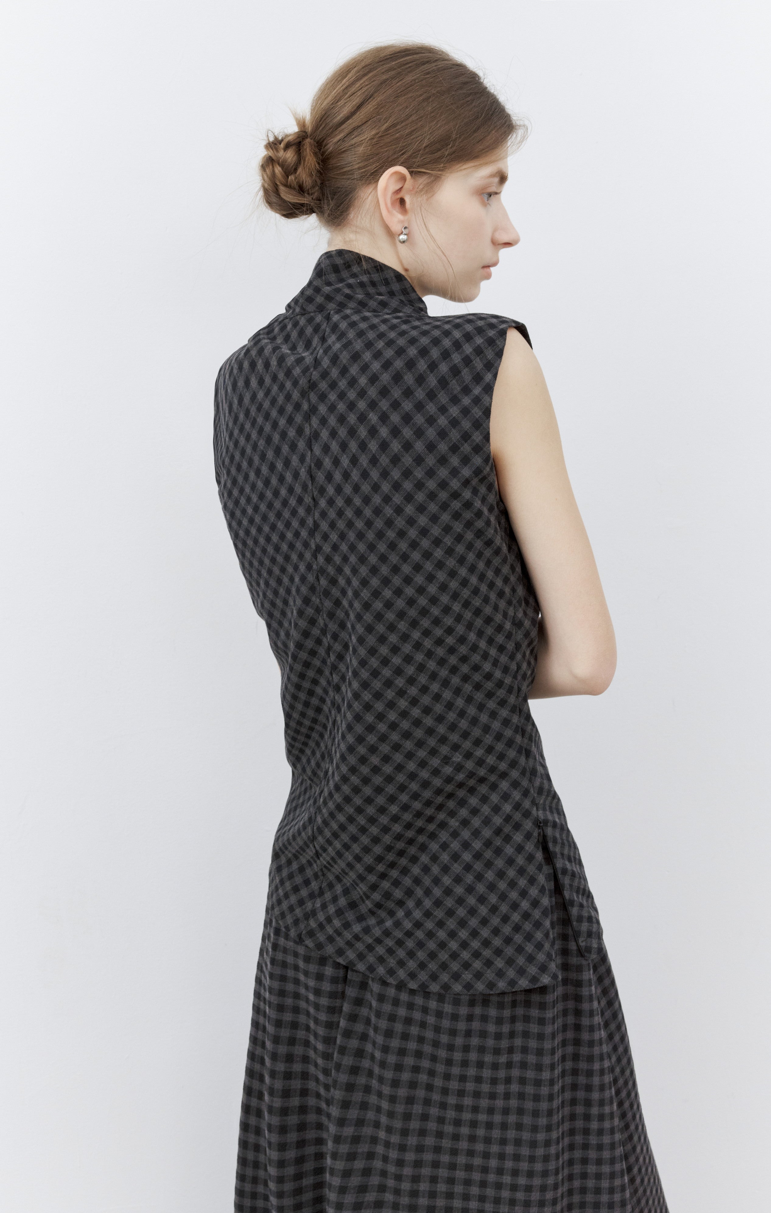 OFF TURTLE PLAID TOP