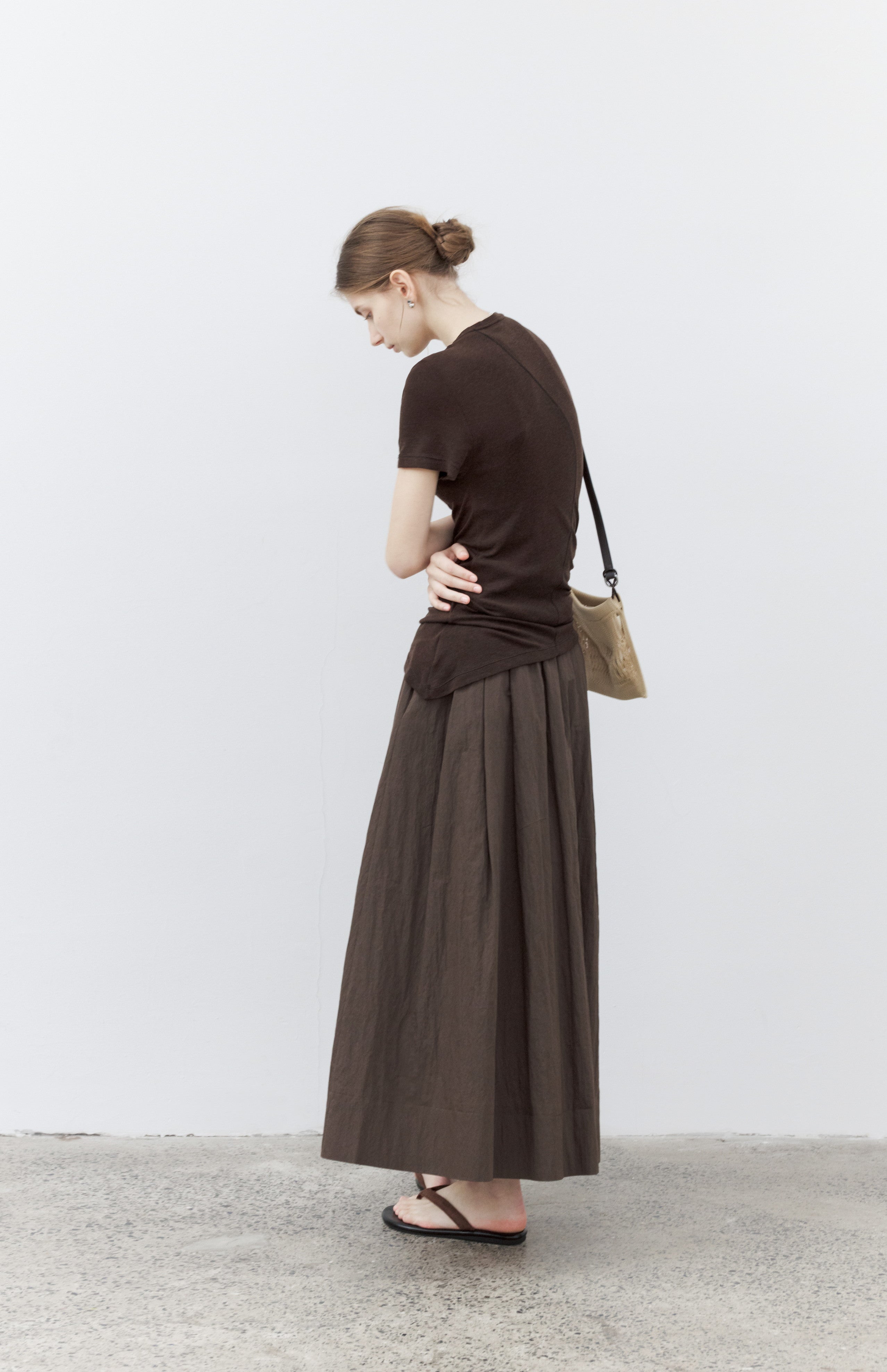 VOLUME GATHER BROWN SKIRT / ボリュームギャザーブラウンスカート
