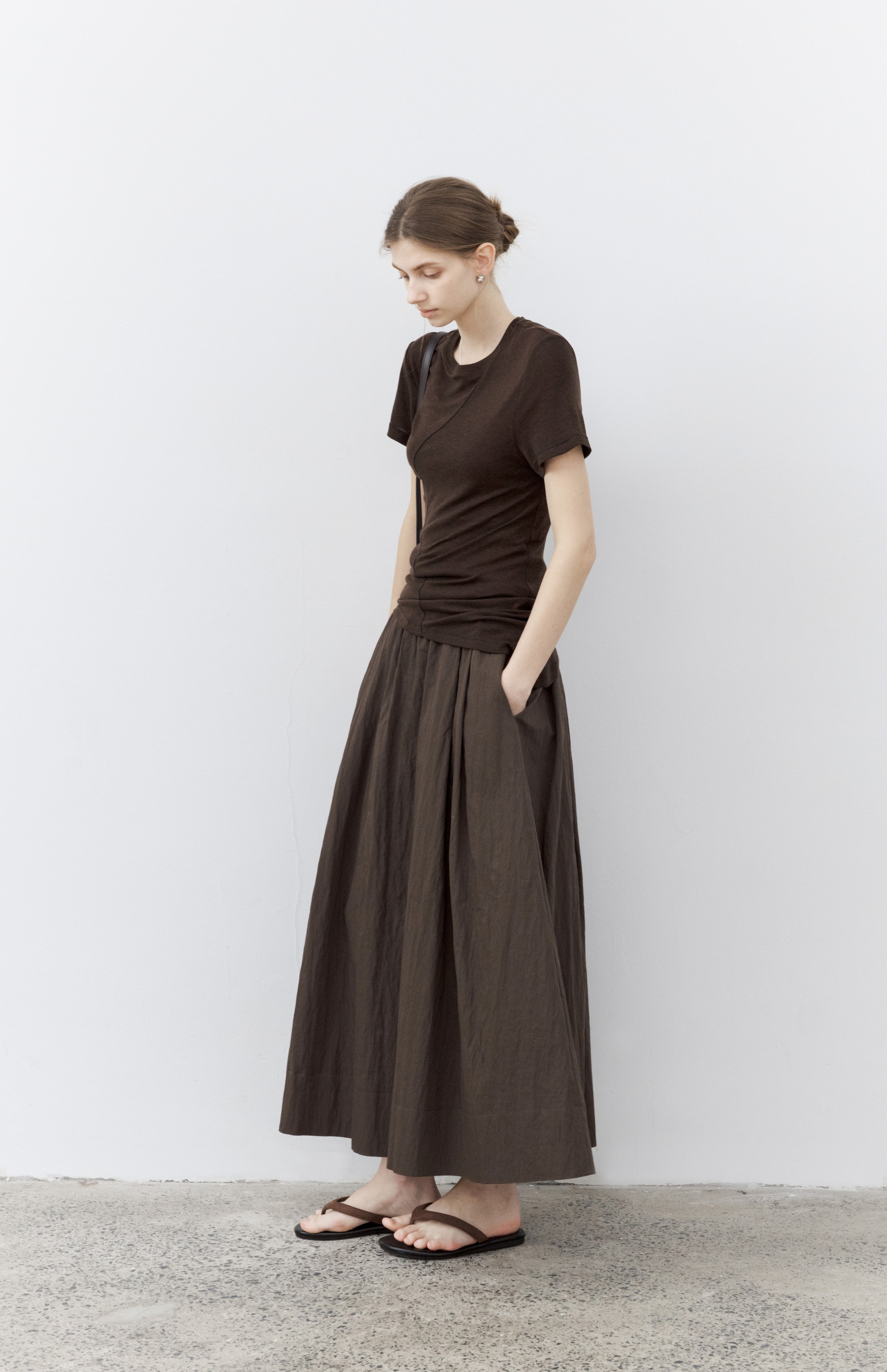 VOLUME GATHER BROWN SKIRT / ボリュームギャザーブラウンスカート