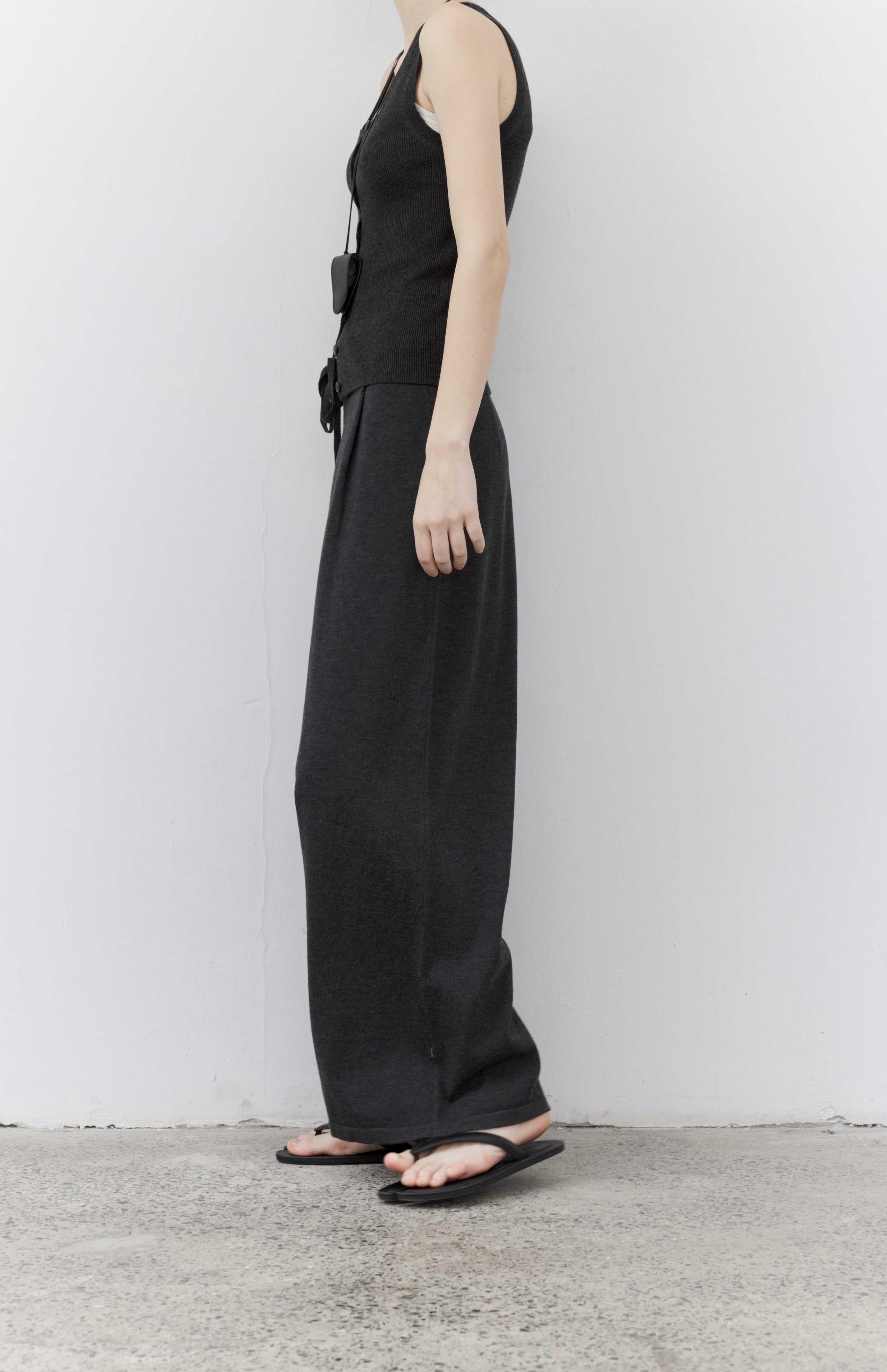 AIRY DRAPE WIDE PANTS / エアリードレープワイドパンツ