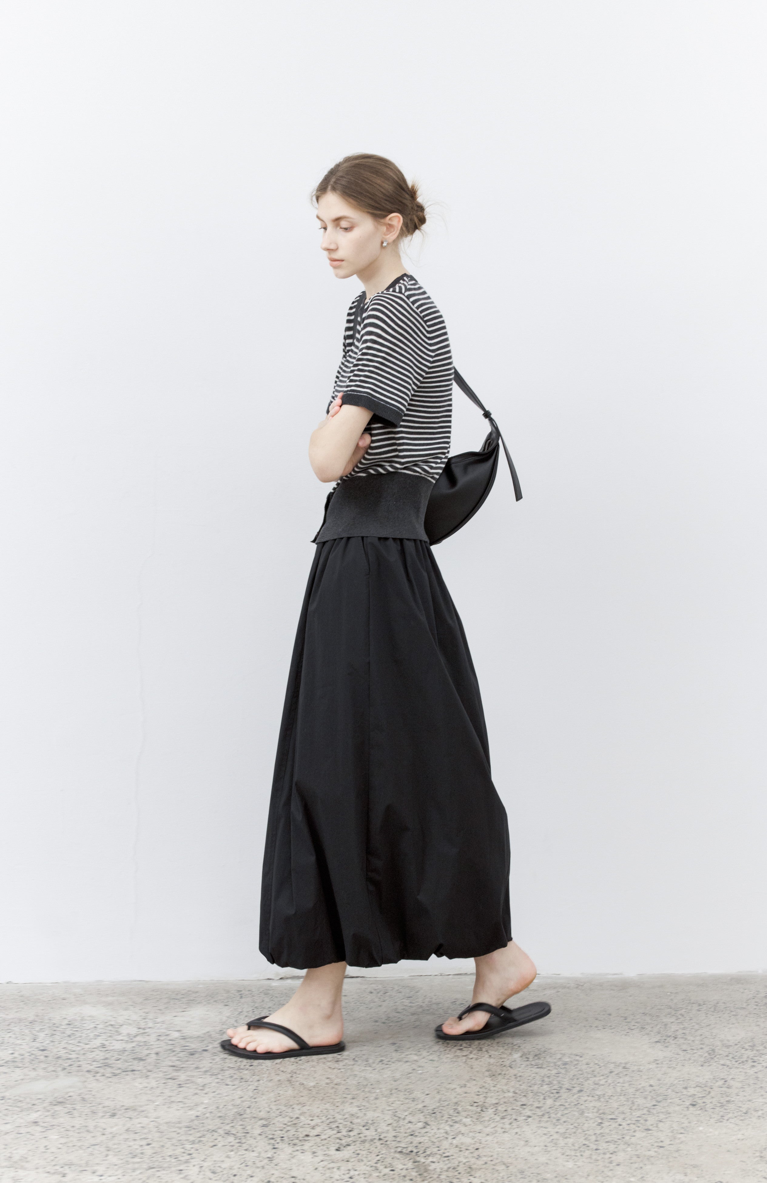 WAIST FIT STRIPE T-SHIRT