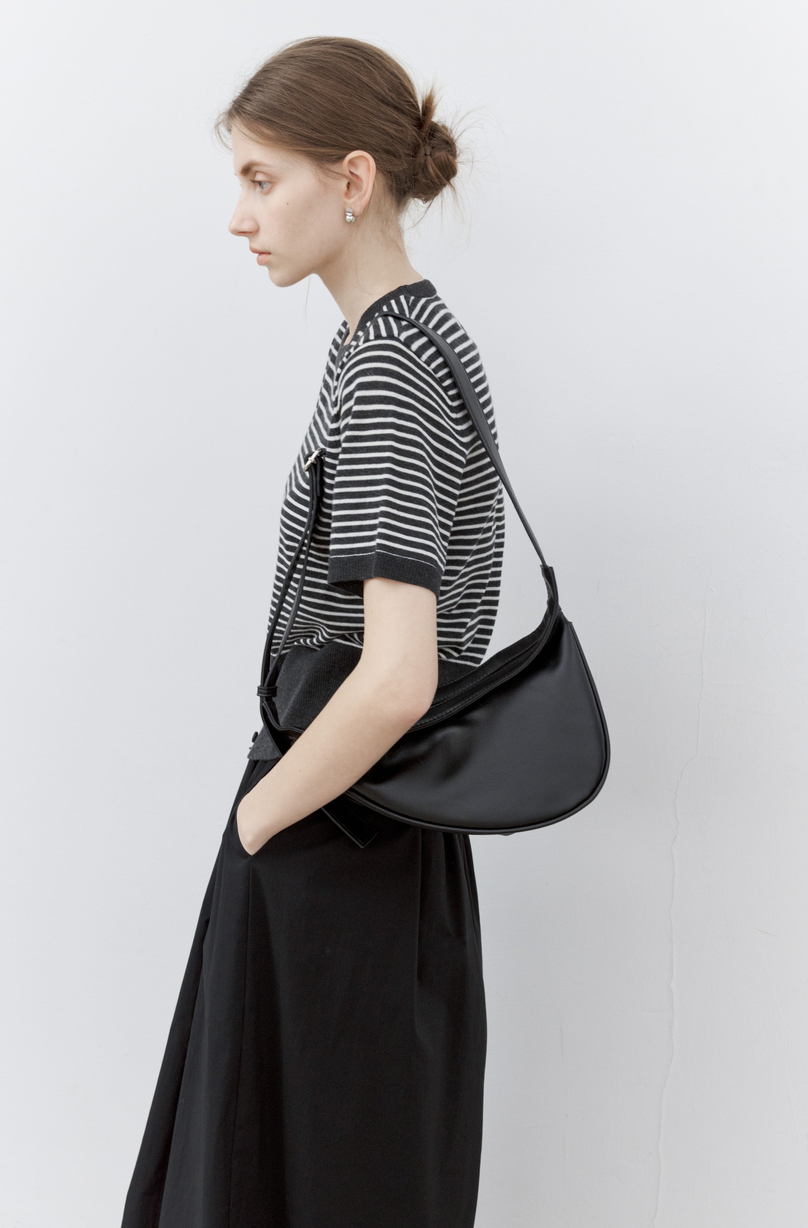 WAIST FIT STRIPE T-SHIRT