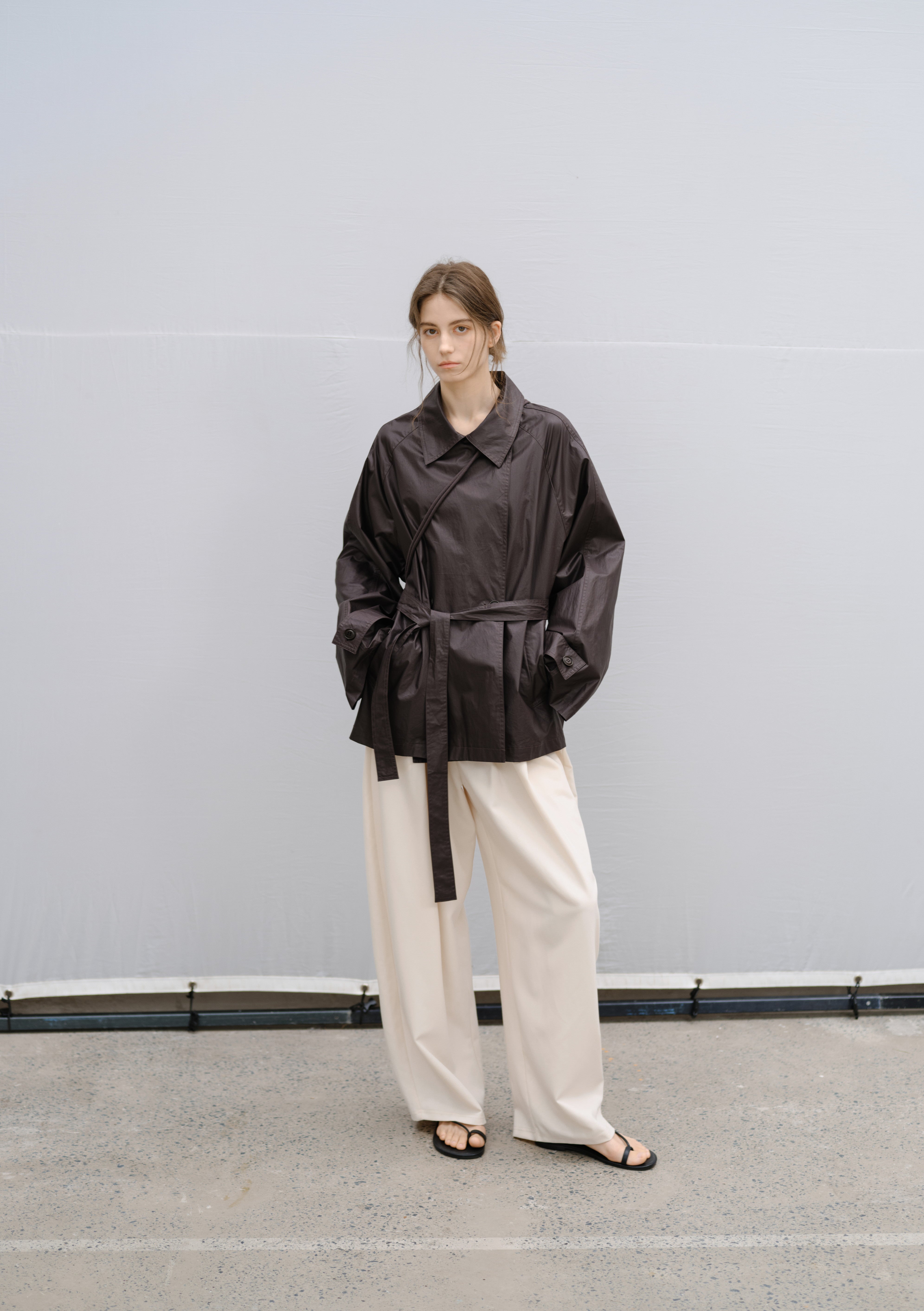 COATING TEXTURE MIDI TRENCH / コーティングテクスチャーミドルトレンチ