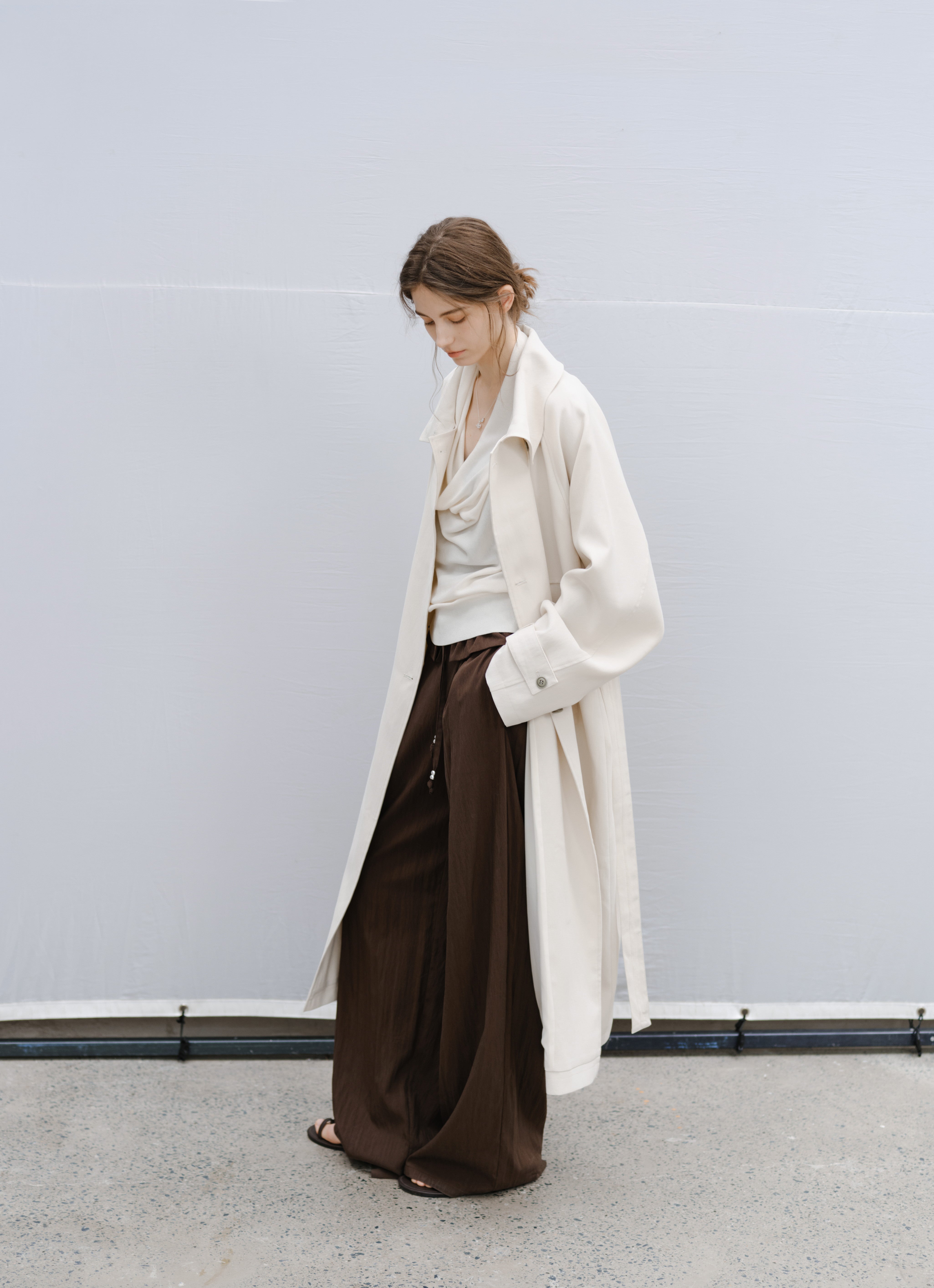 PLEATS WAIST DRAPE PANTS / 플리츠 웨스트 드레이프 팬츠