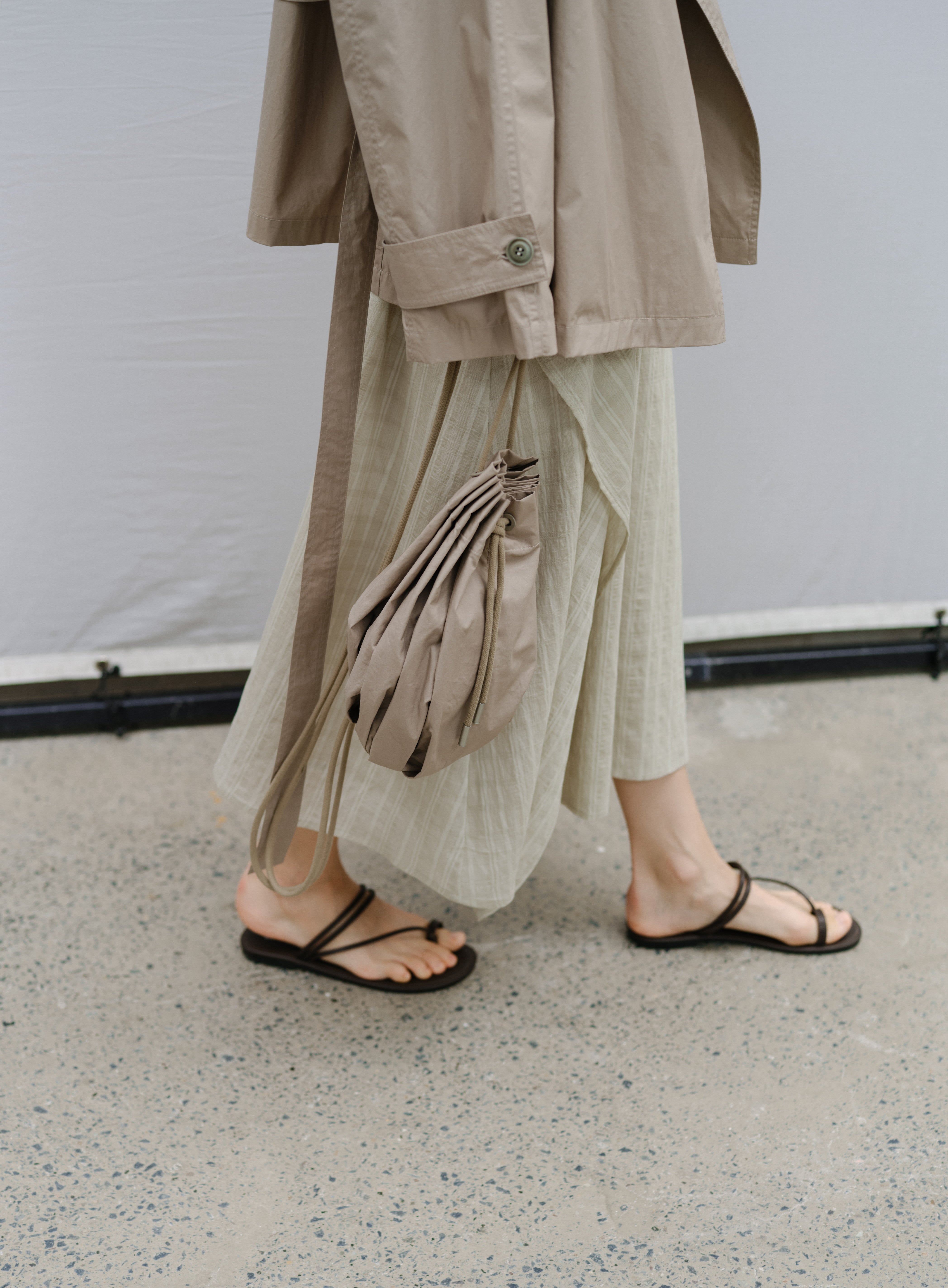 COATING TEXTURE PLEATS BAG / コーティングテクスチャープリーツバック