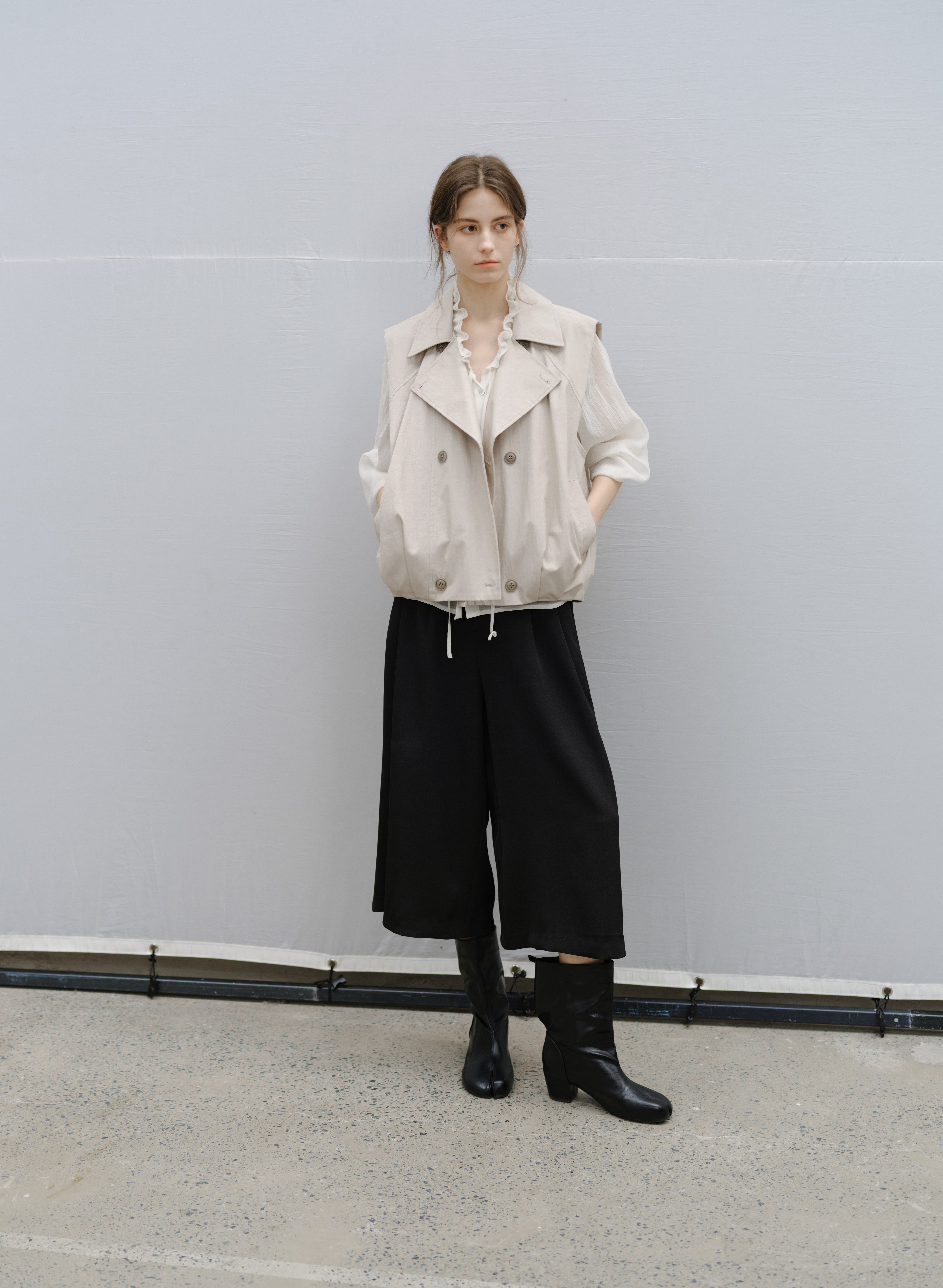 HEM TUCK VEST TRENCH