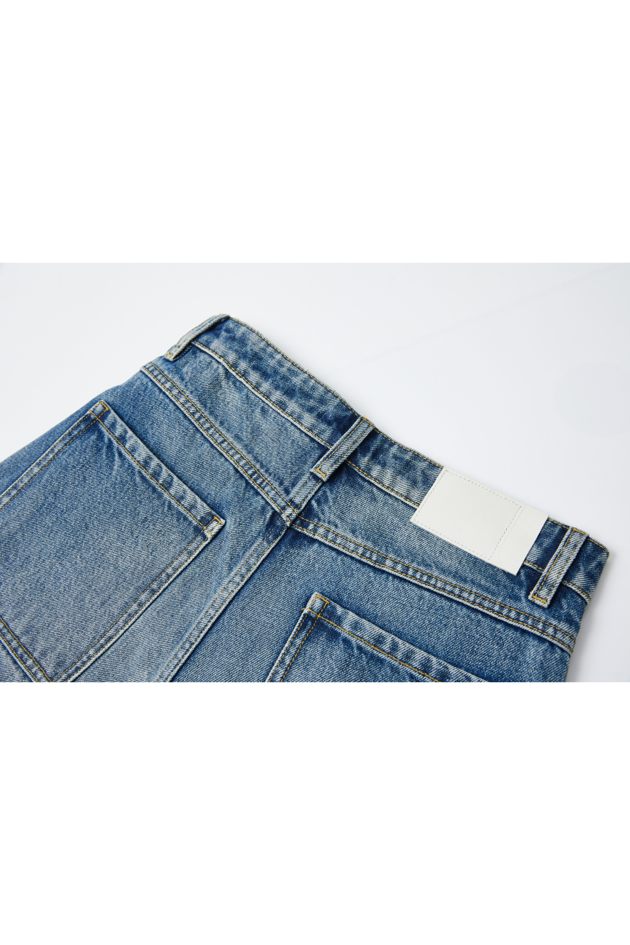 WIDE DENIM HALF PANTS / ワイドデニムハーフパンツ