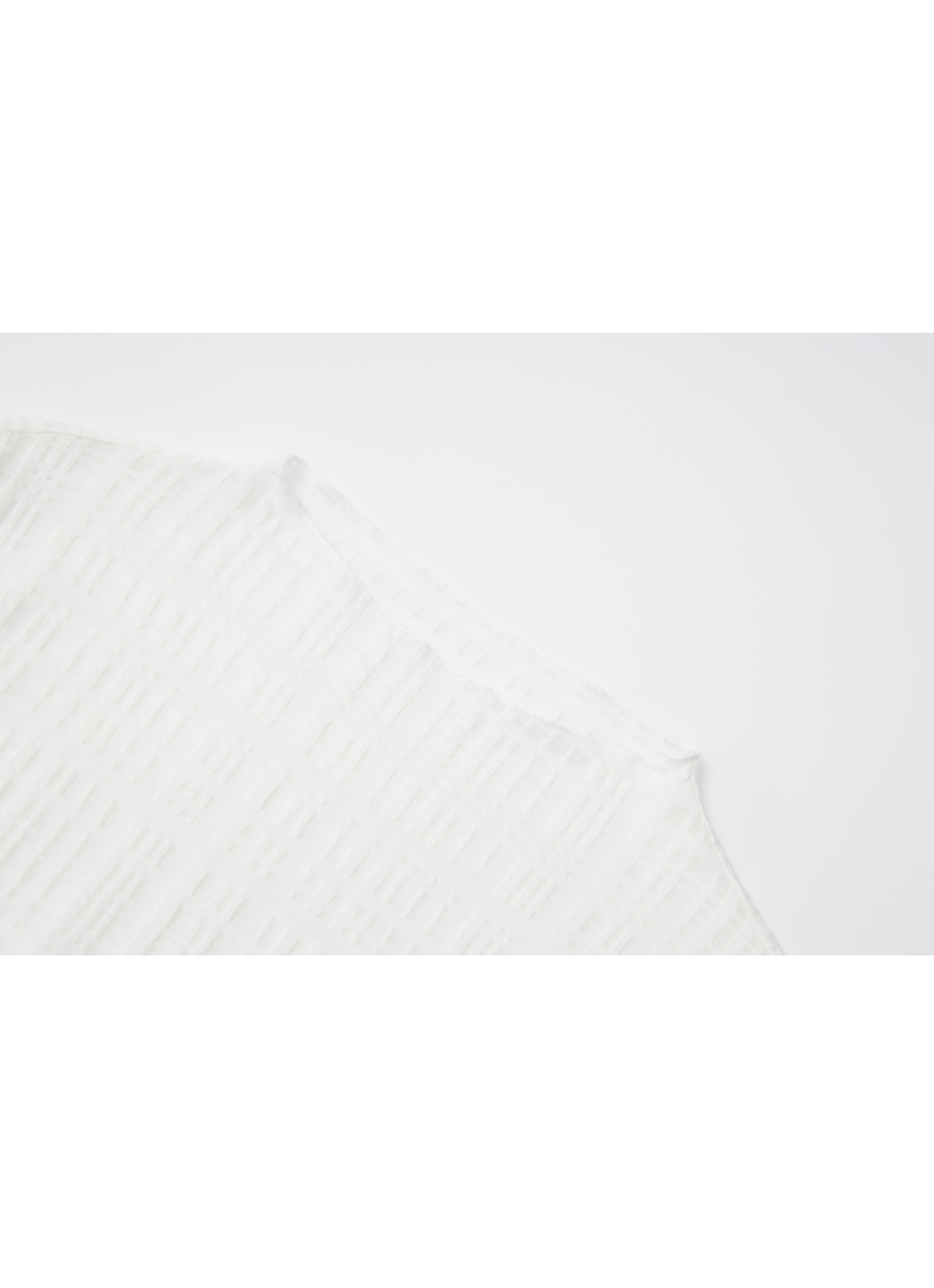 SHEER NET JACQUARD TOP