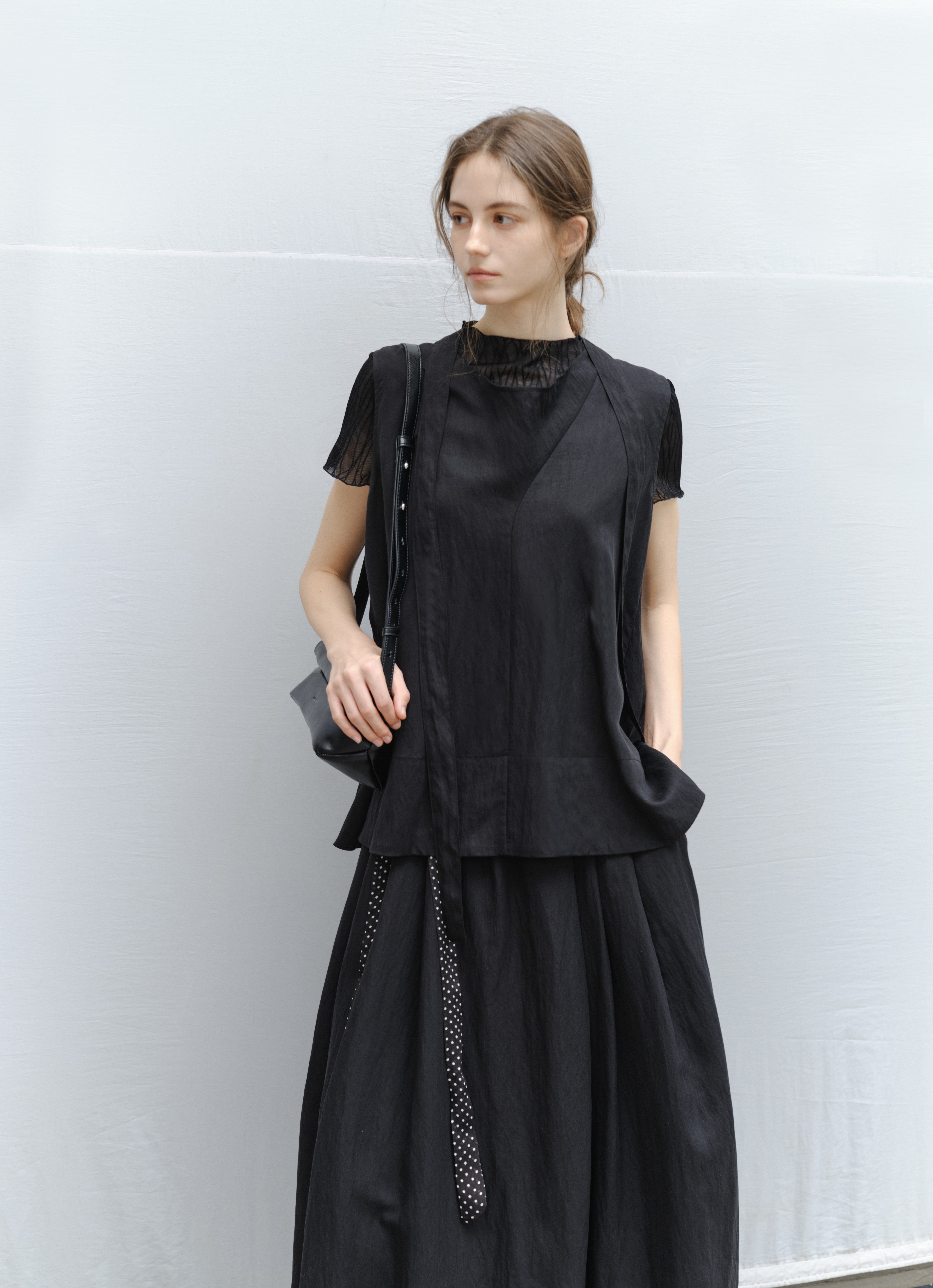 DRY CRINKLE SMOOTH BLOUSE / ドライクリンクルスムースブラウス