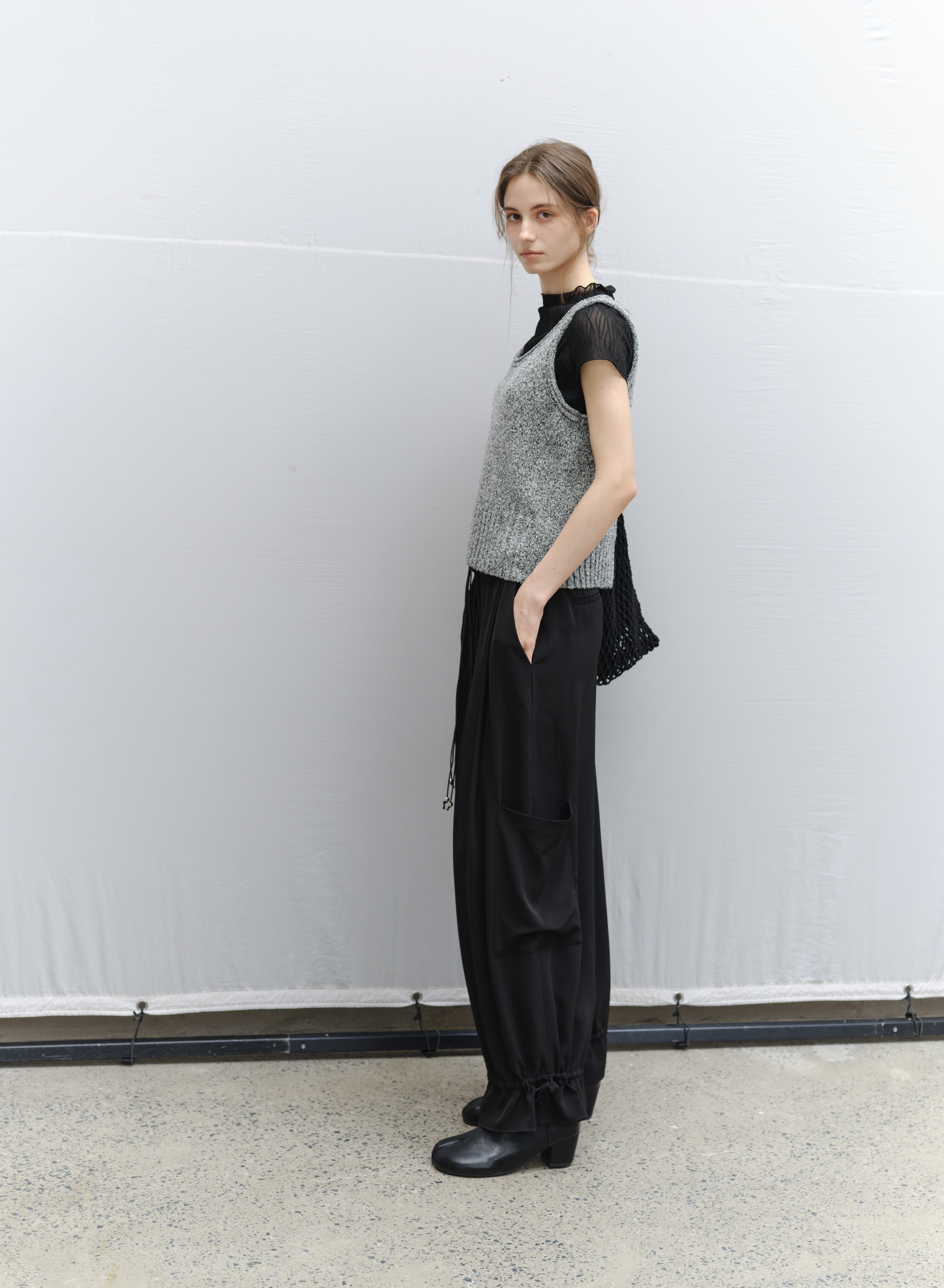 ROLL HEM KNIT VEST / ロールヘムニットベスト