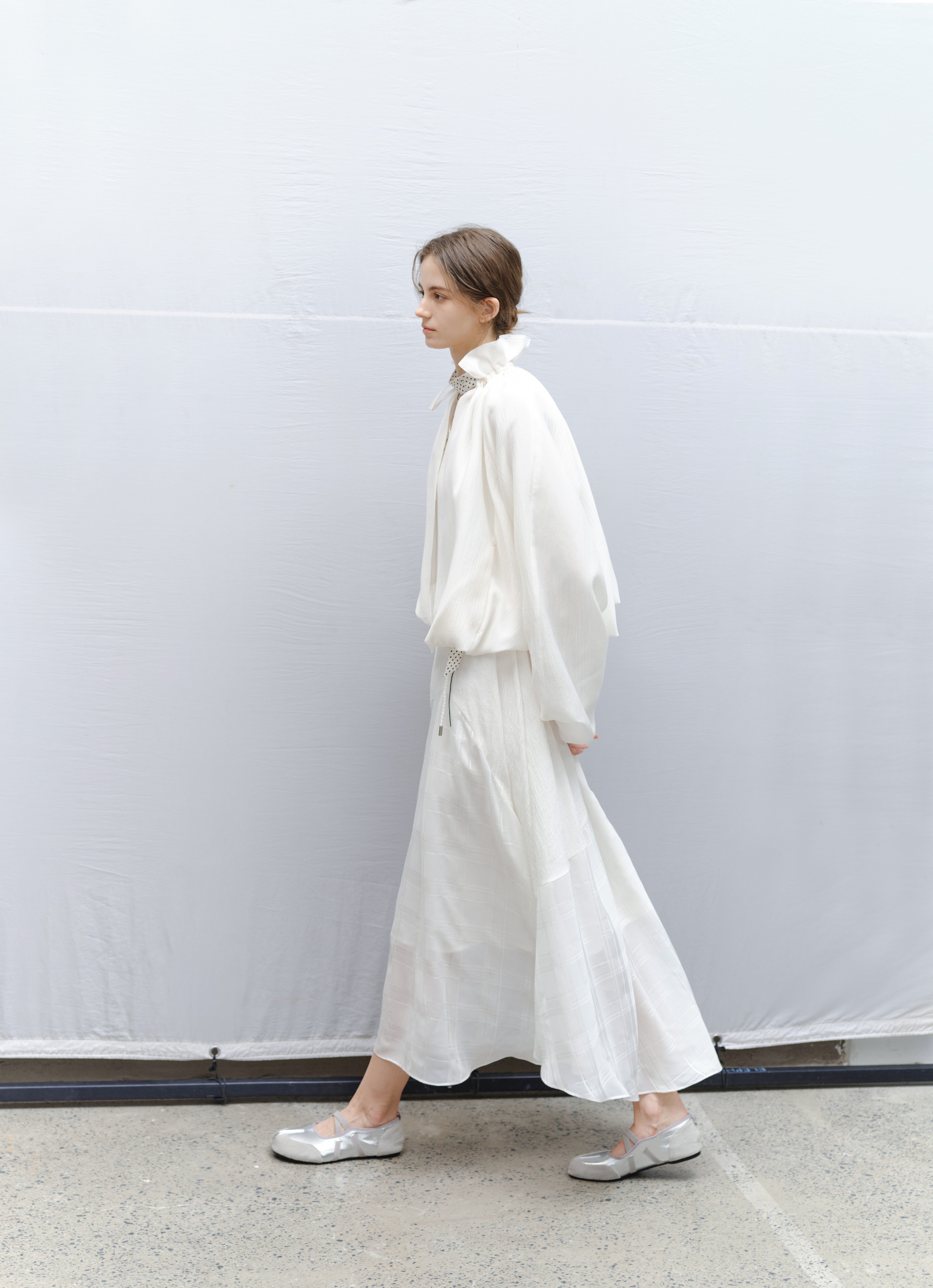 스트링 넥 드레이프 블루종