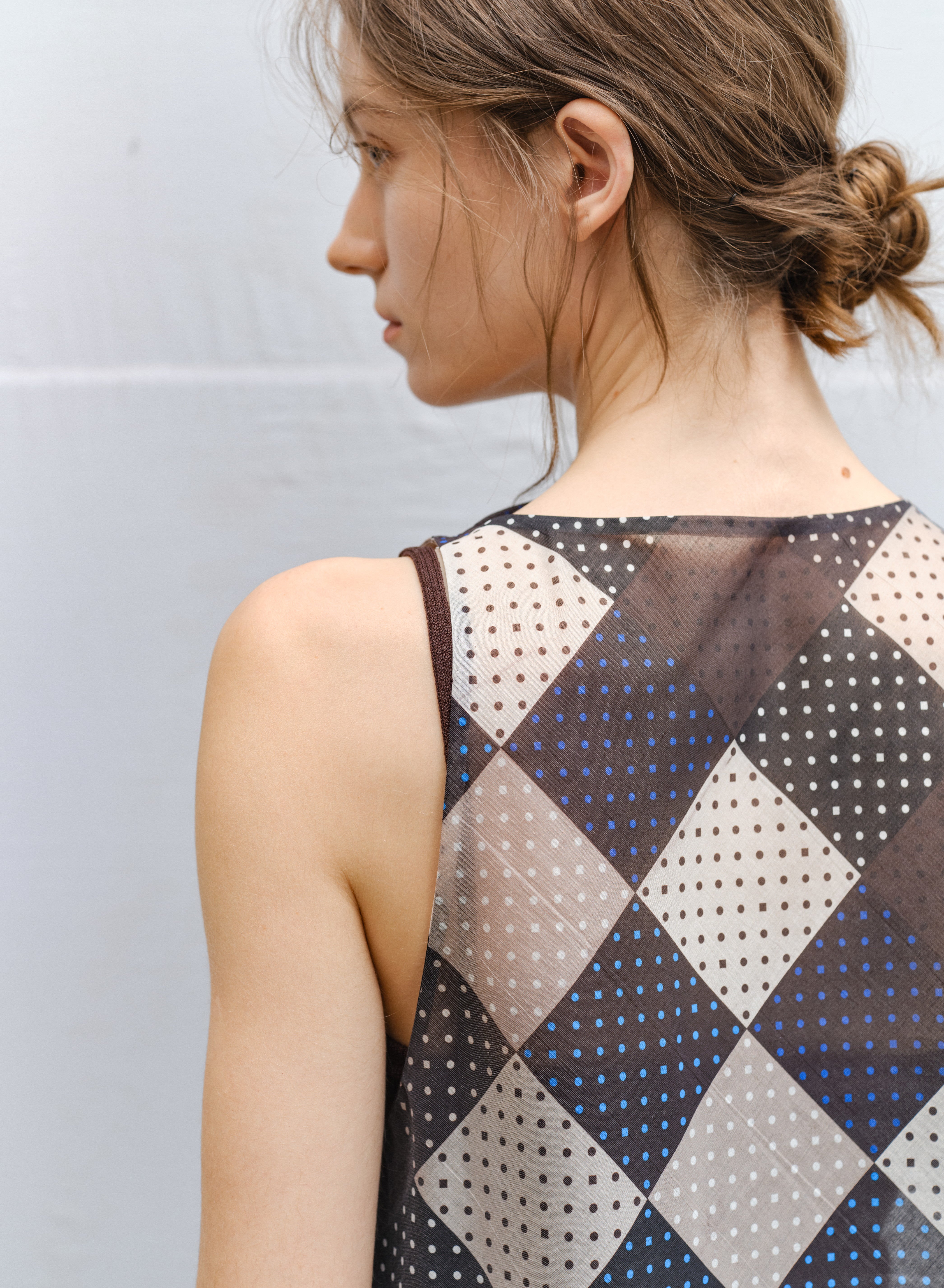 AIRY DOT CHECK TOP