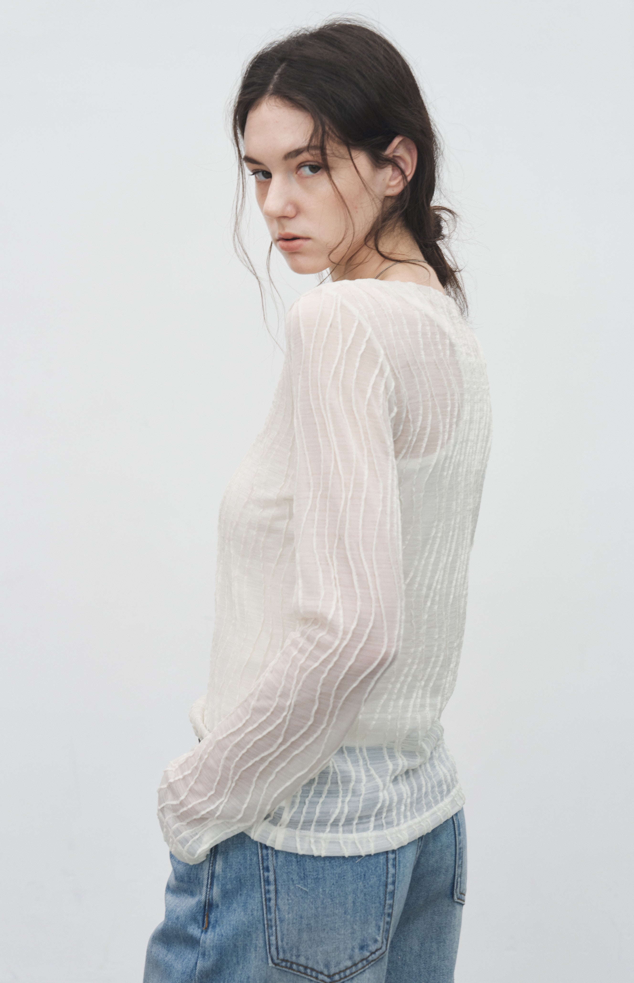 WAVE JACQUARD SHEER TOP / ウェーブジャカードシアートップ