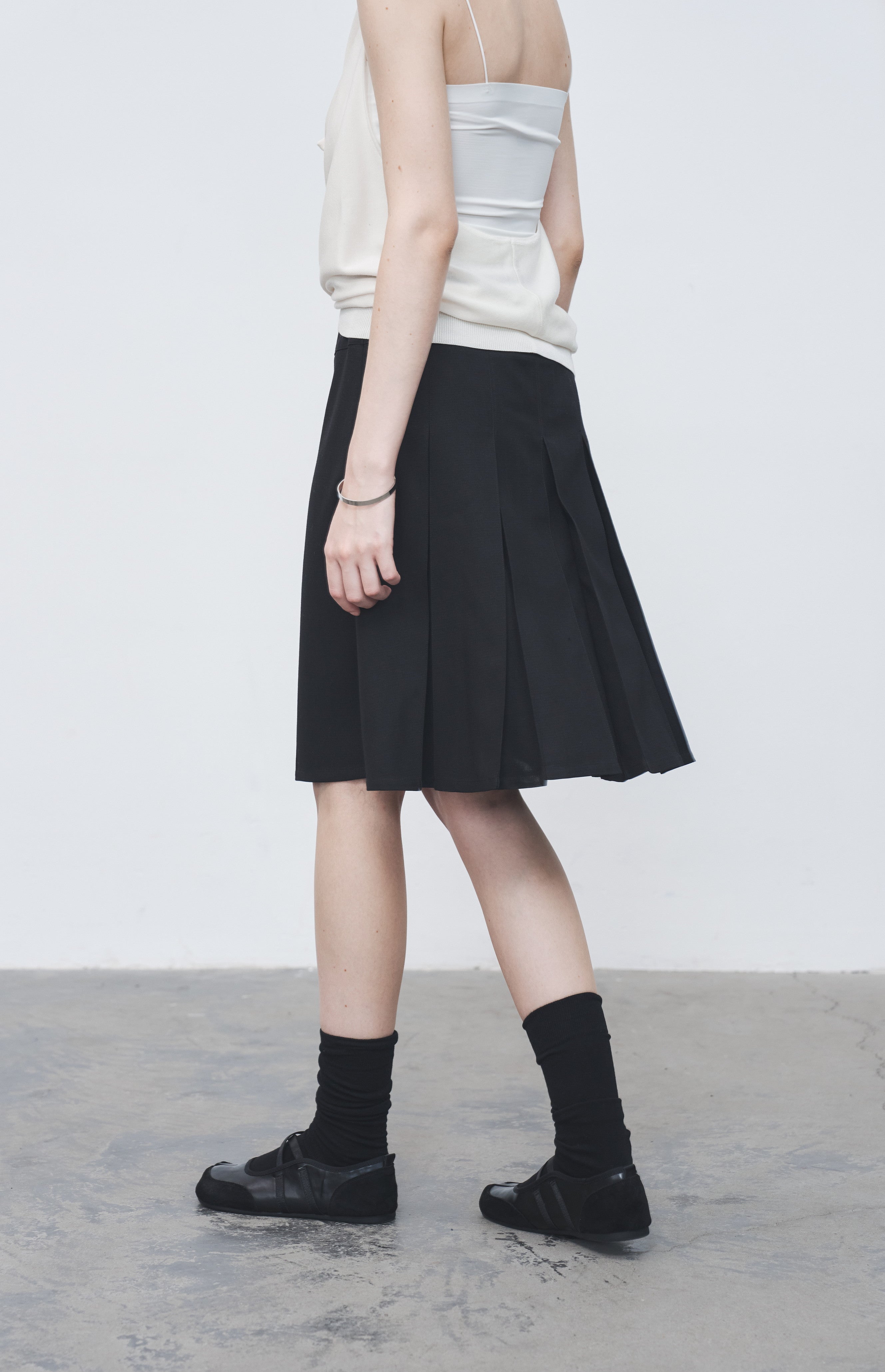 REVERSIBLE PLEATED MIDI SKIRT