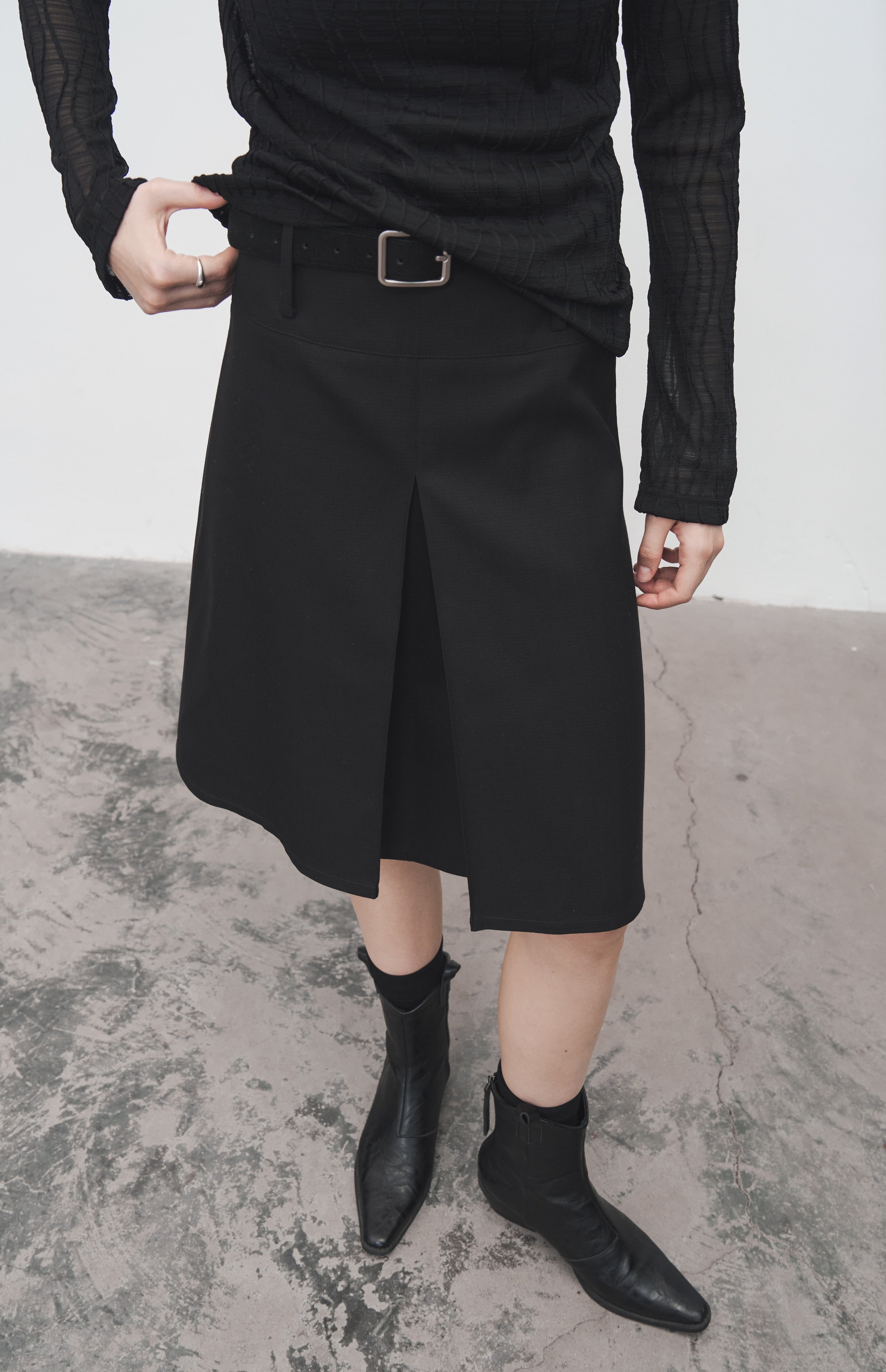 REVERSIBLE PLEATED MIDI SKIRT