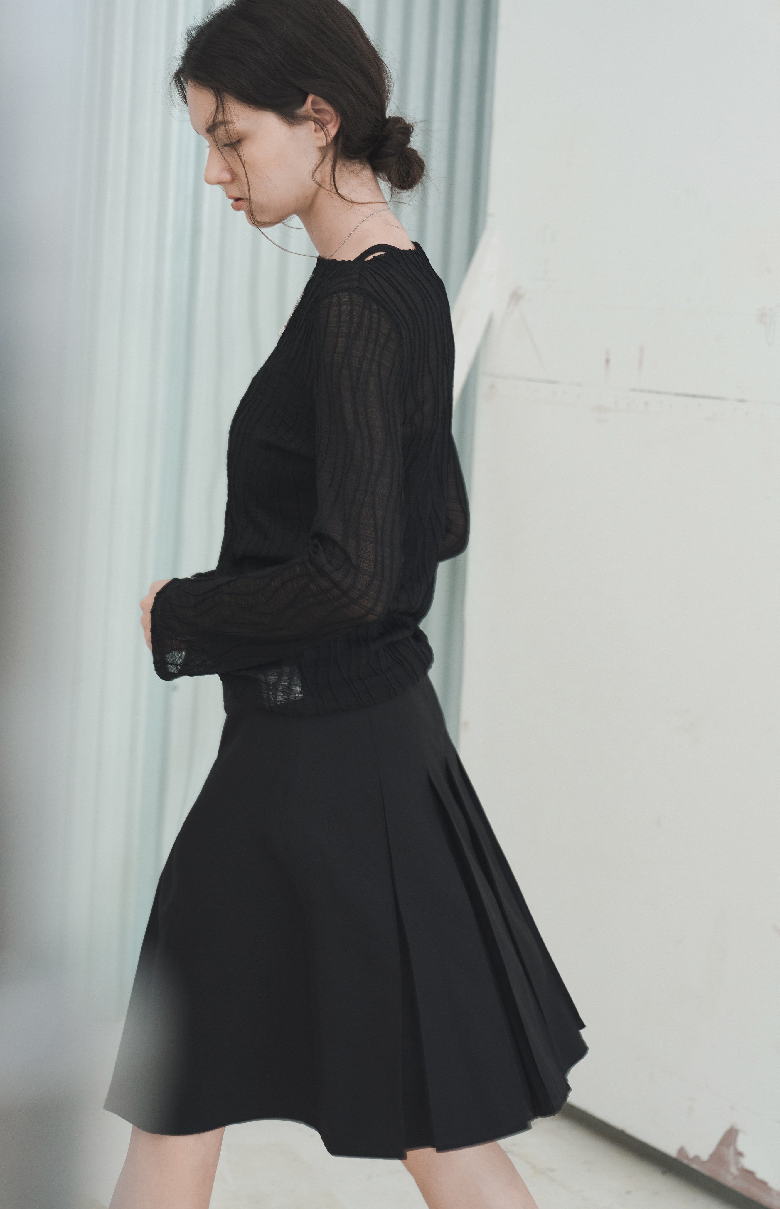 REVERSIBLE PLEATED MIDI SKIRT