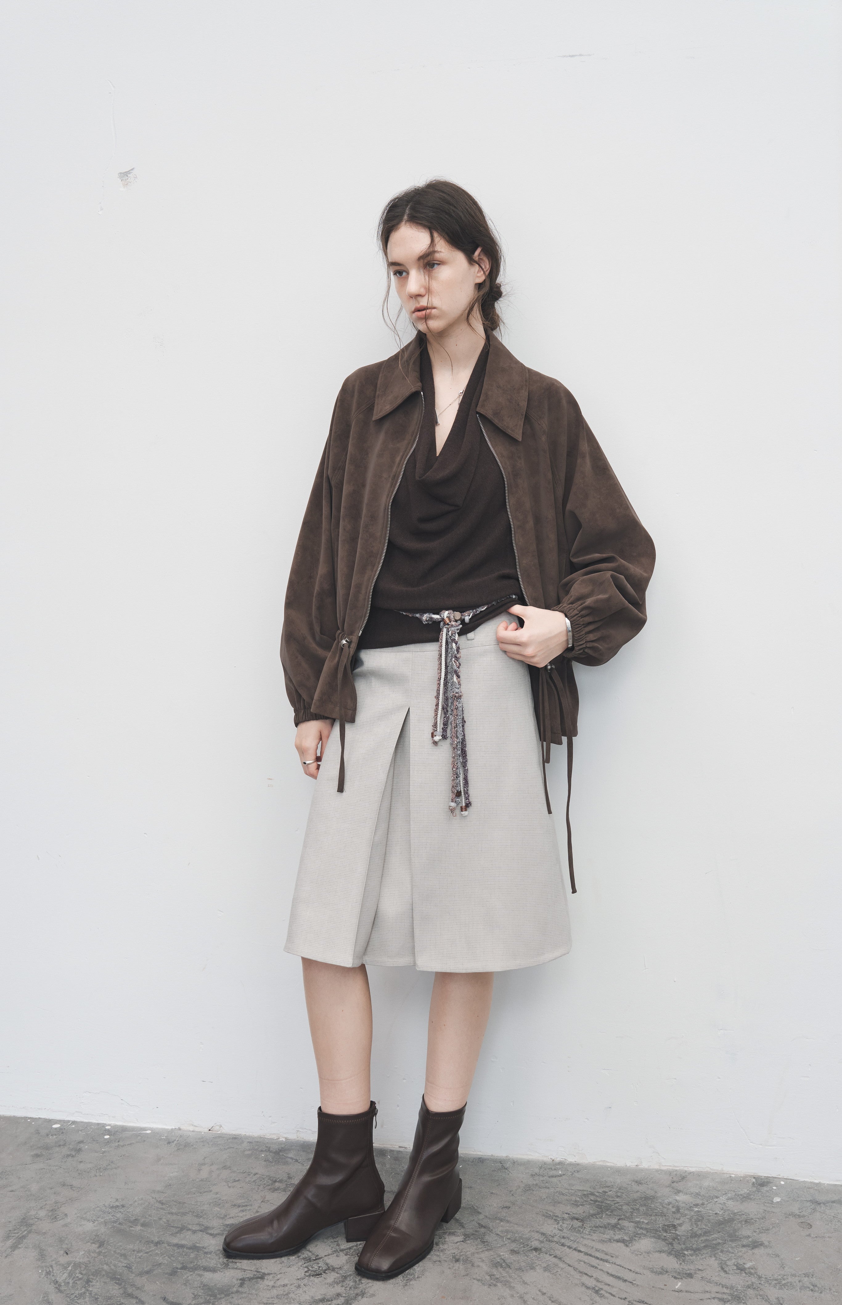 HALTER NECK DRAPED TOP / ホルターネックドレープトップ