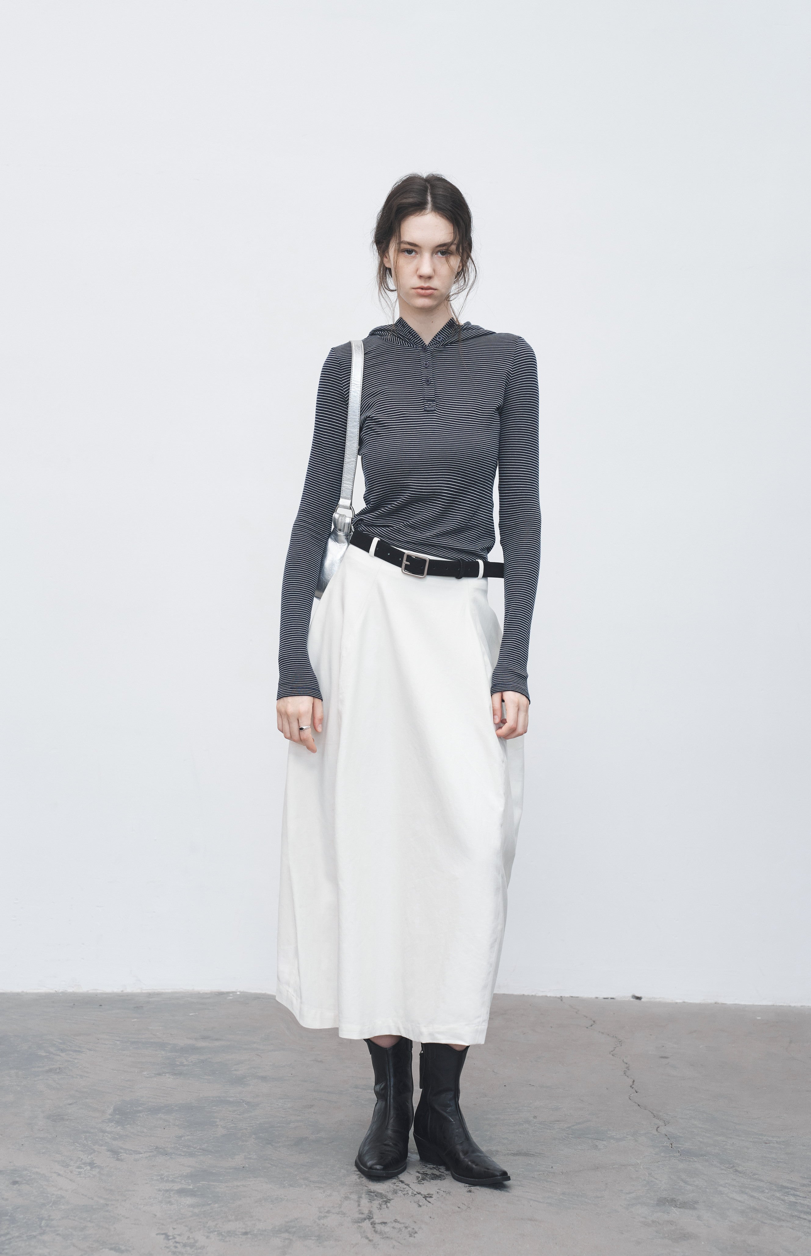 HOODED STRIPE FIT LONG T-SHIRT / フードストライプフィットロングTシャツ