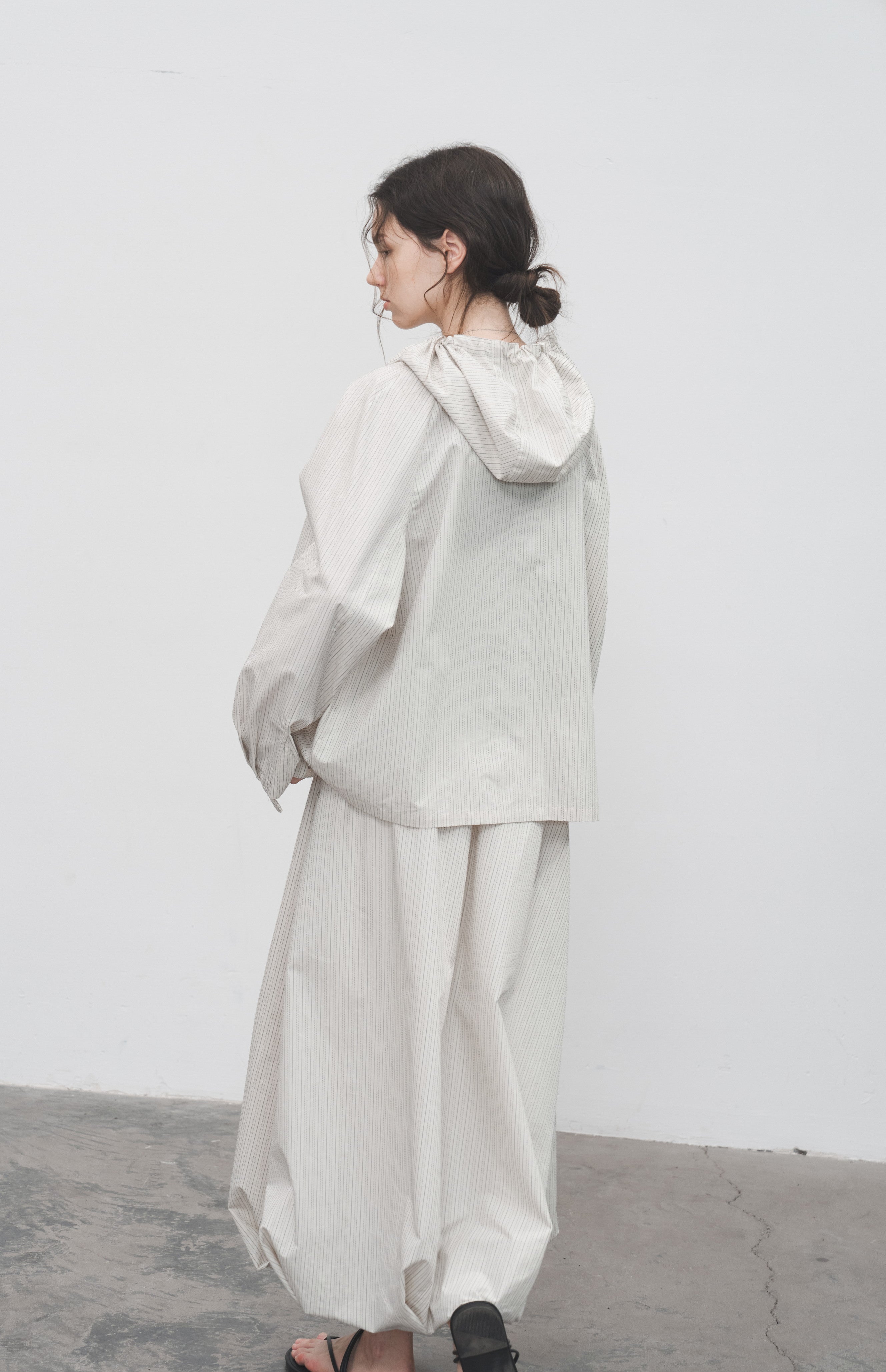HOODED STRIPE OVERSHIRT / フードストライプオーバーシャツ