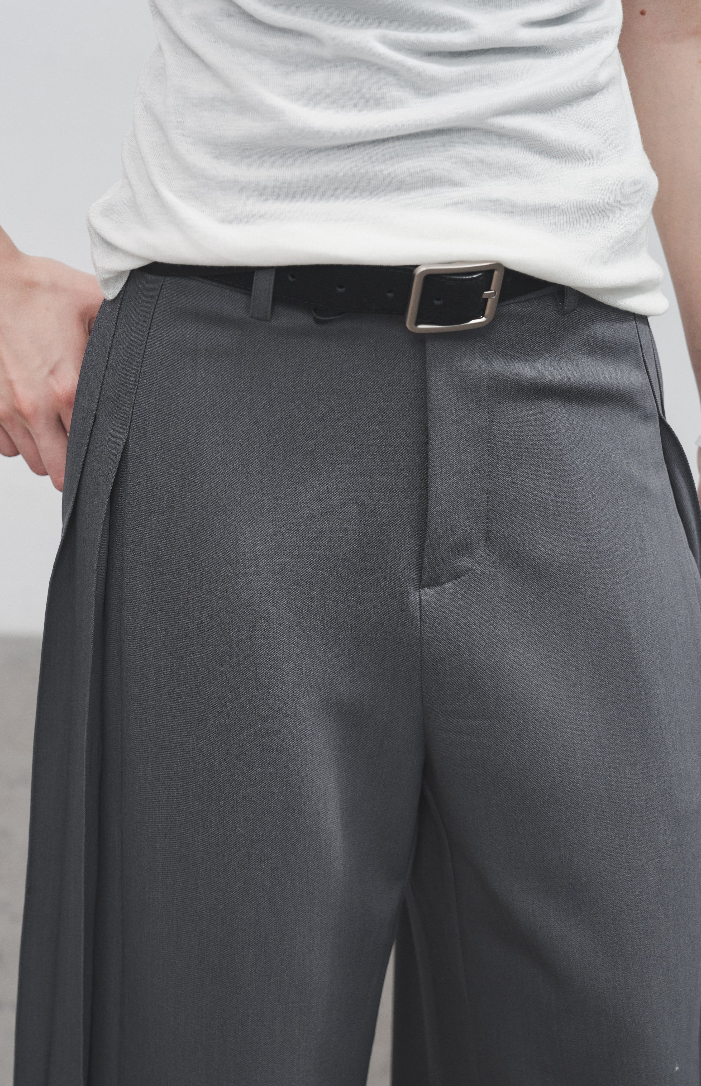 SIDE PLEATED WIDE SLACKS / サイドプリーツワイドスラックス