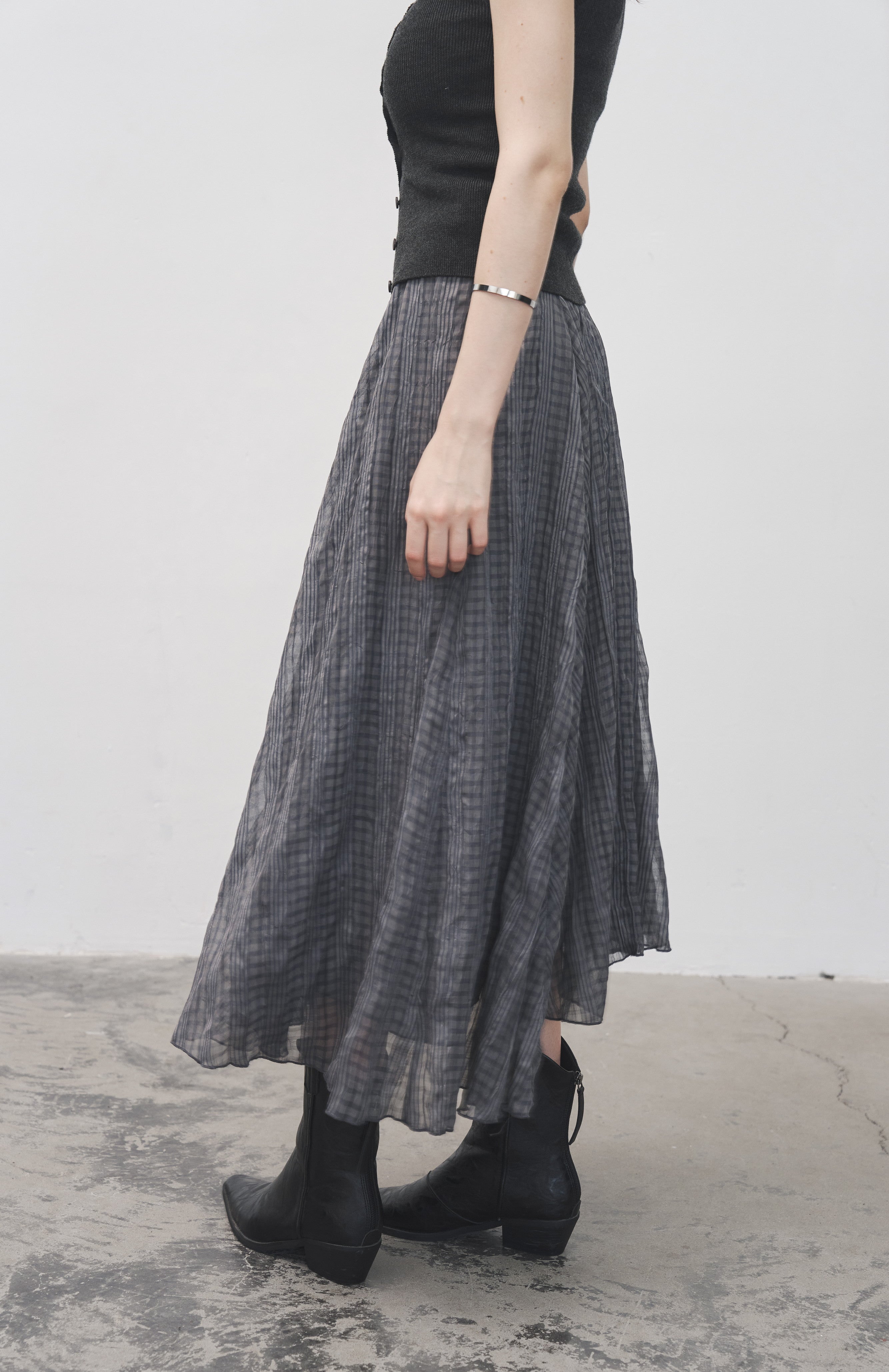 WRINKLED PLAID ASYM SKIRT / 링클 체크 아심 스커트