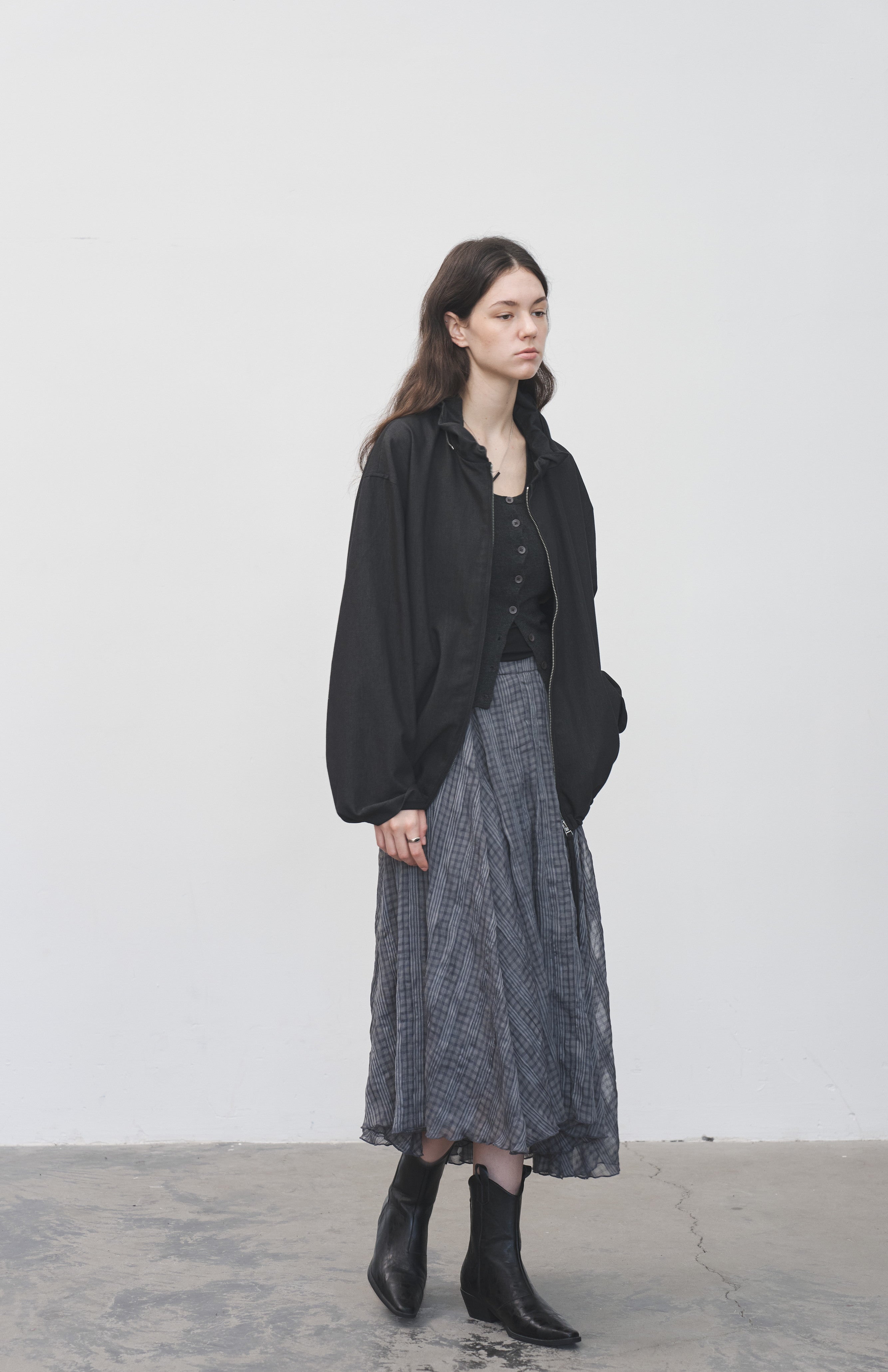 LACE COLLAR HOODED BLOUSON