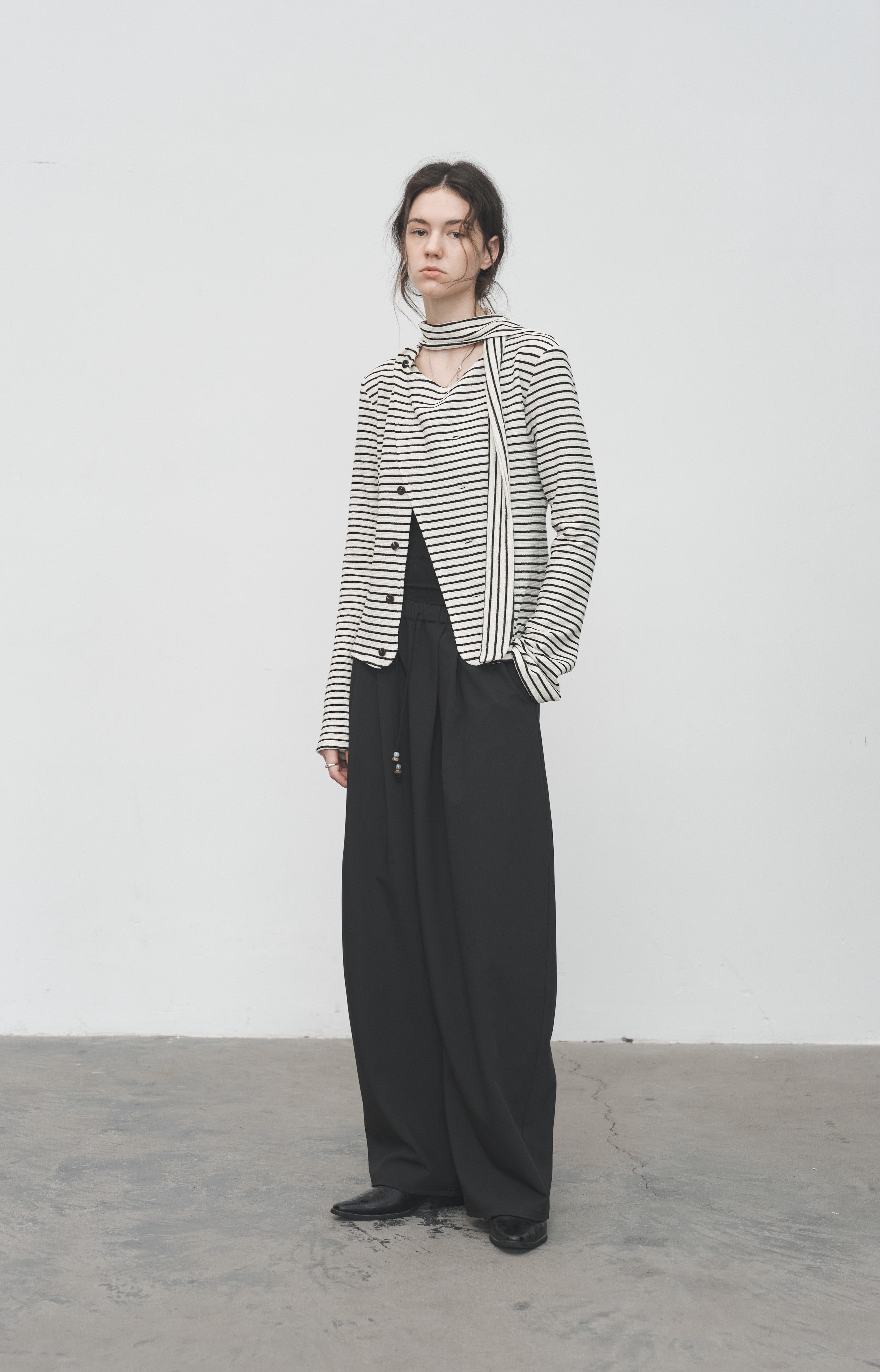 LOOSE DRAPE WIDE SLACKS