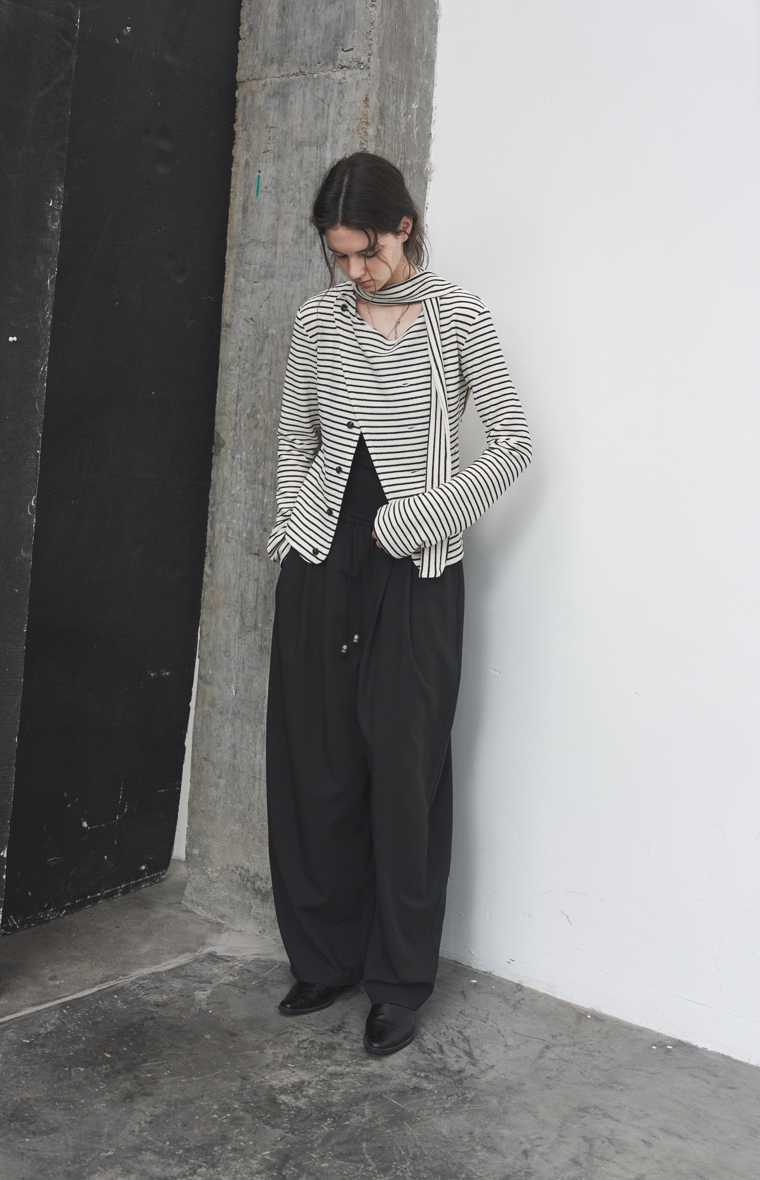 LOOSE DRAPE WIDE SLACKS