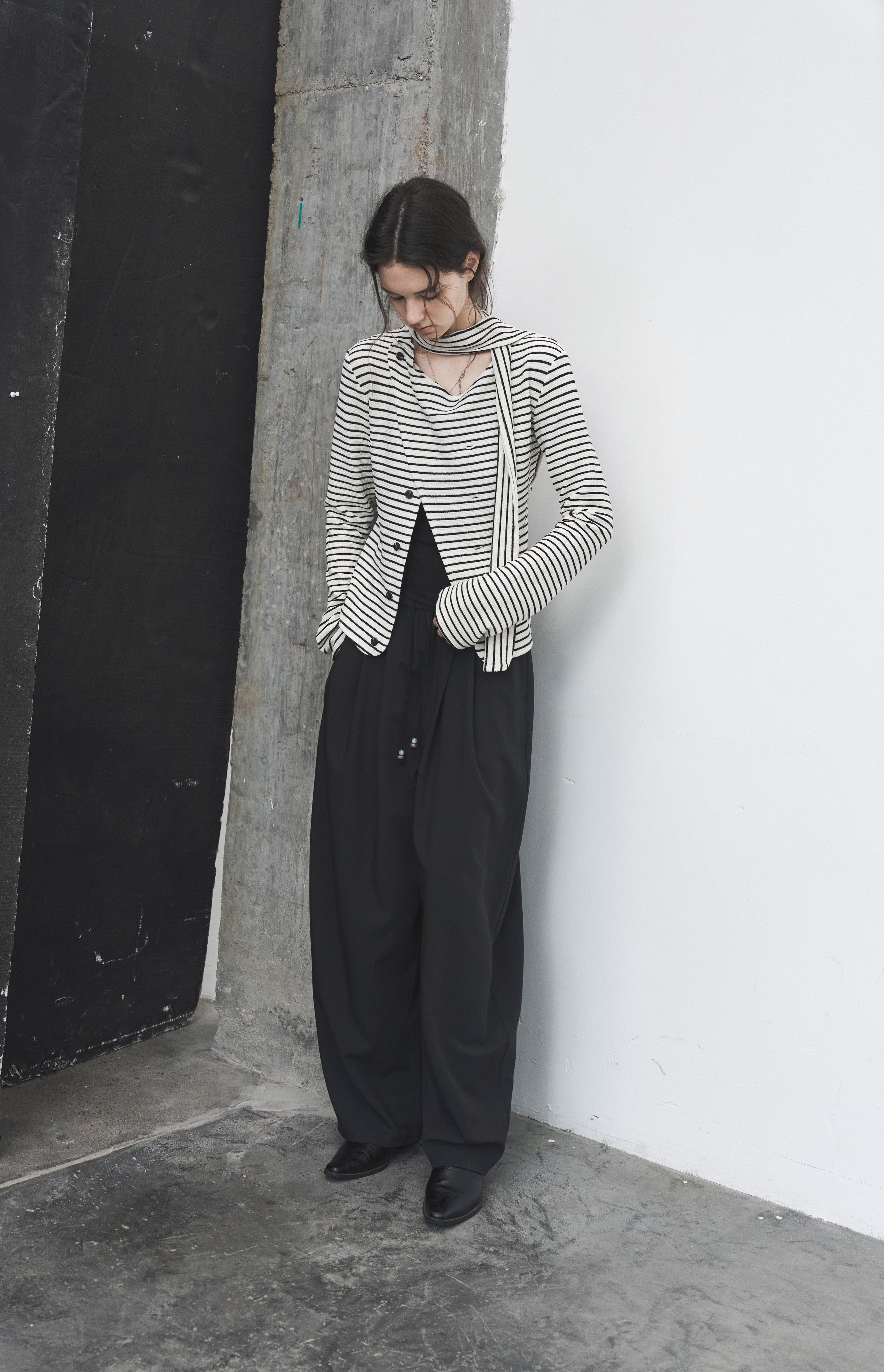 FLARE CROSS STRIPED SHIRT