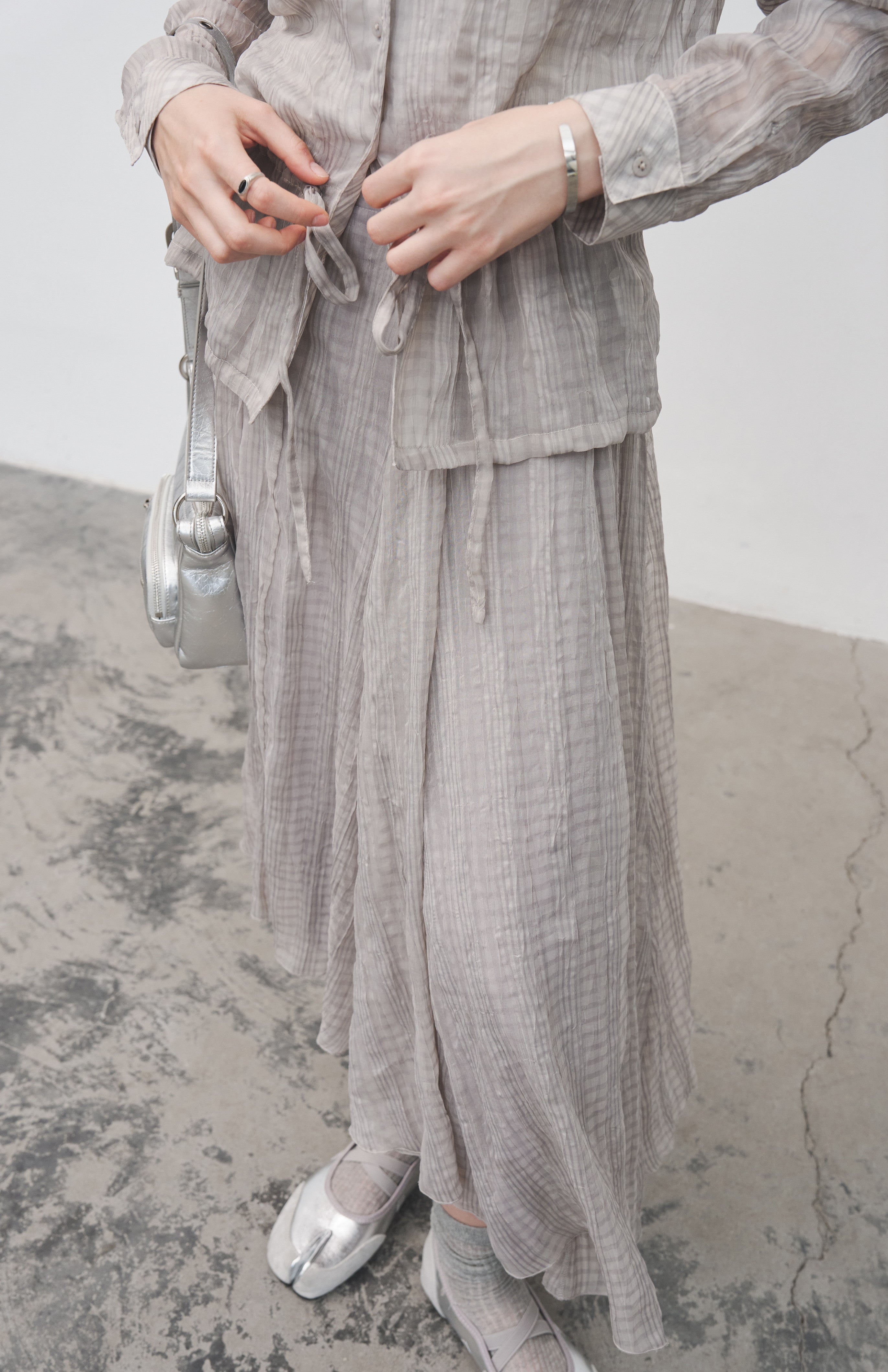 WRINKLED PLAID ASYM SKIRT / 링클 체크 아심 스커트