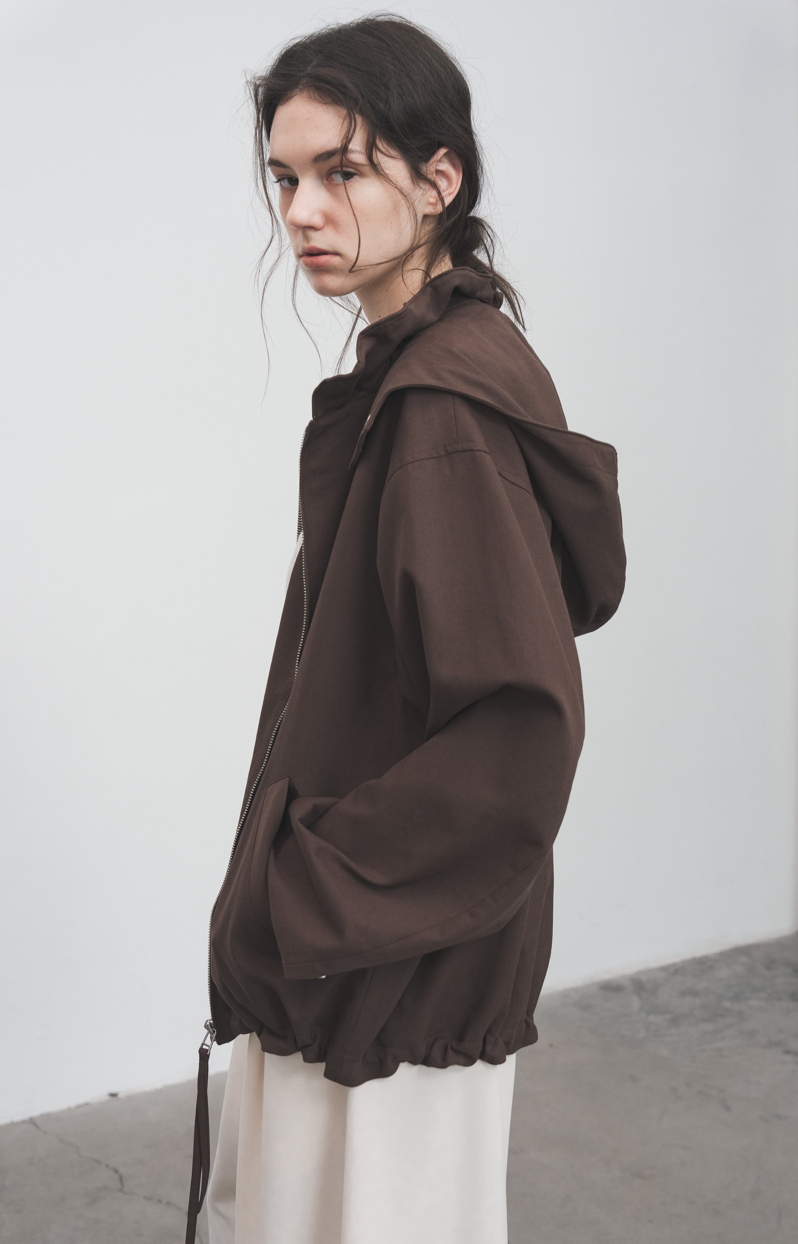 LACE COLLAR HOODED BLOUSON