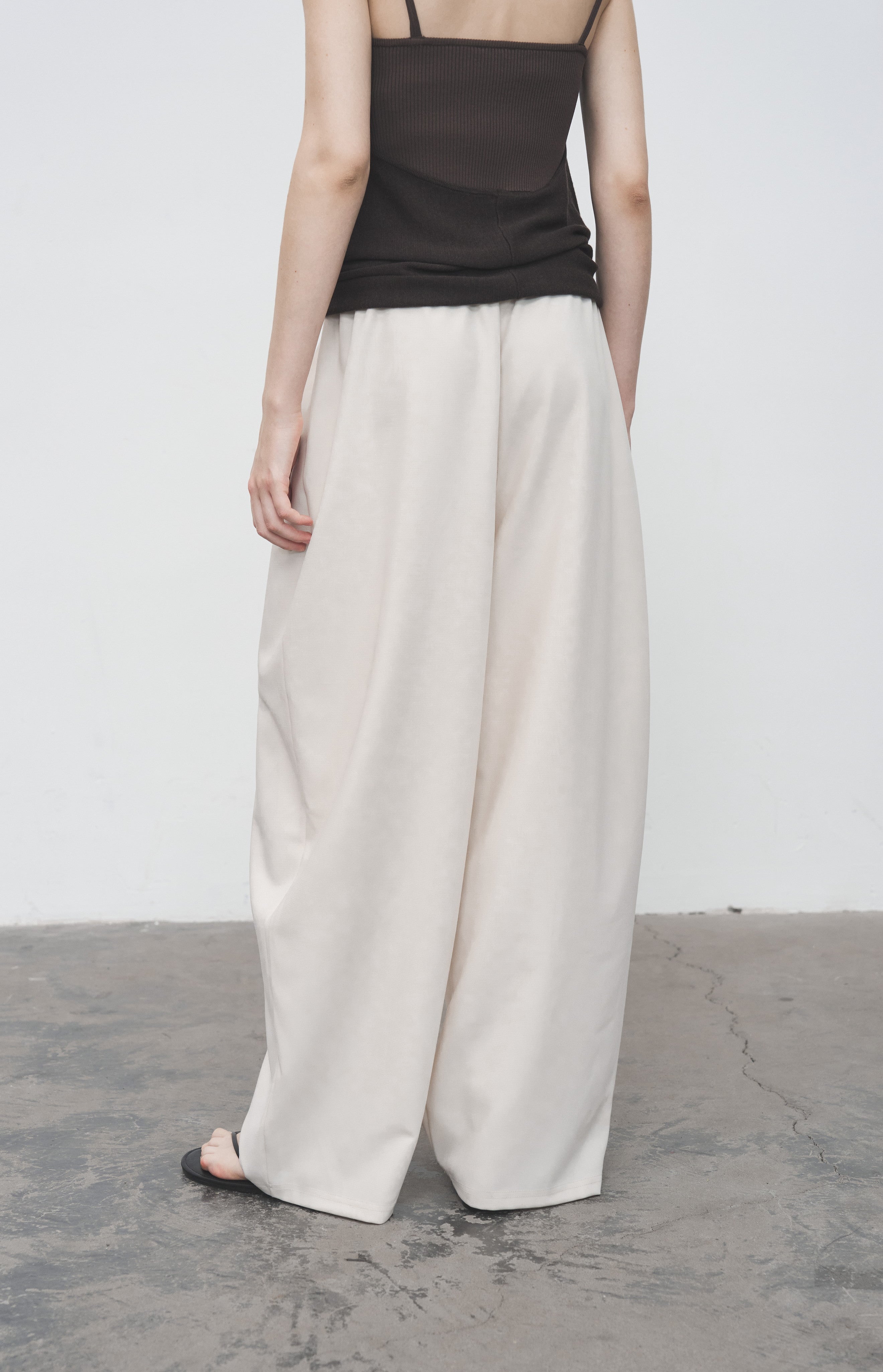 LOOSE DRAPE WIDE SLACKS