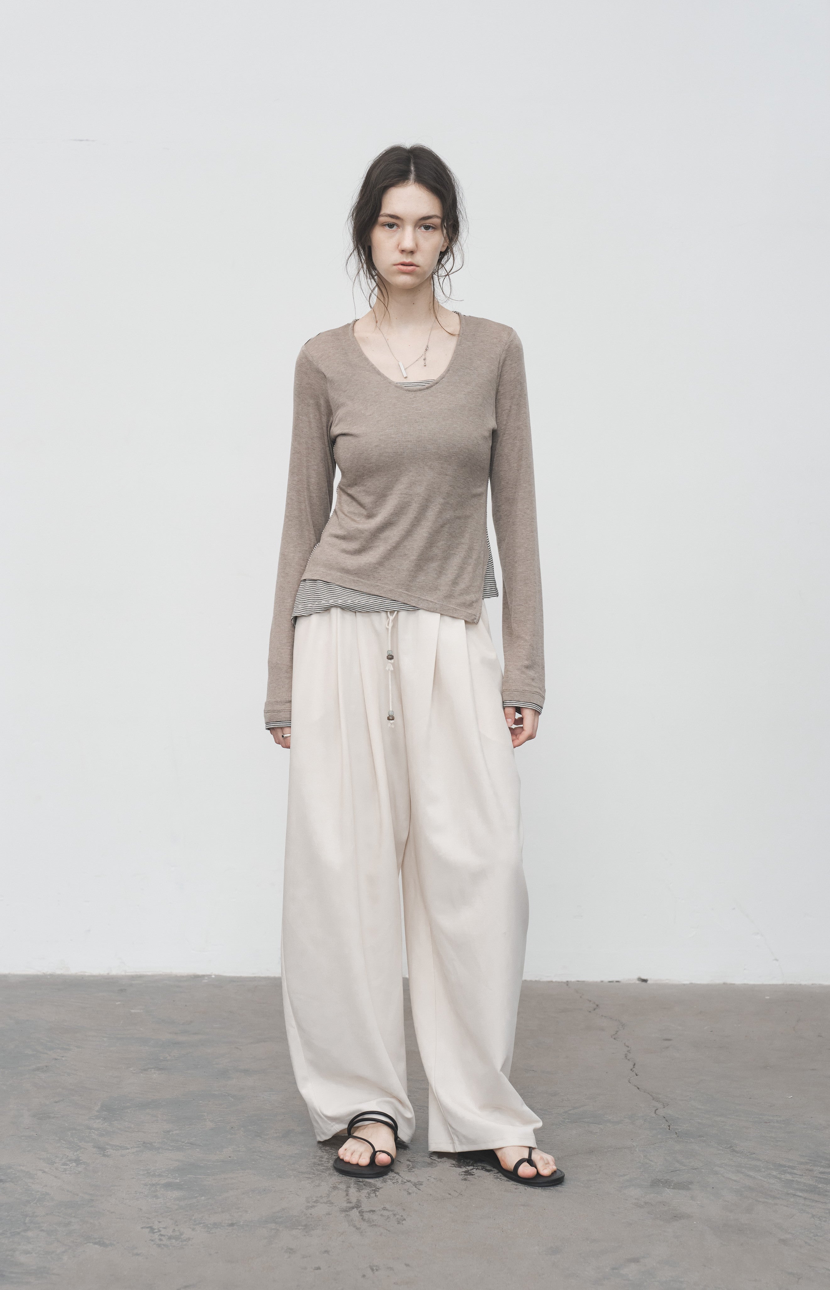 LOOSE DRAPE WIDE SLACKS