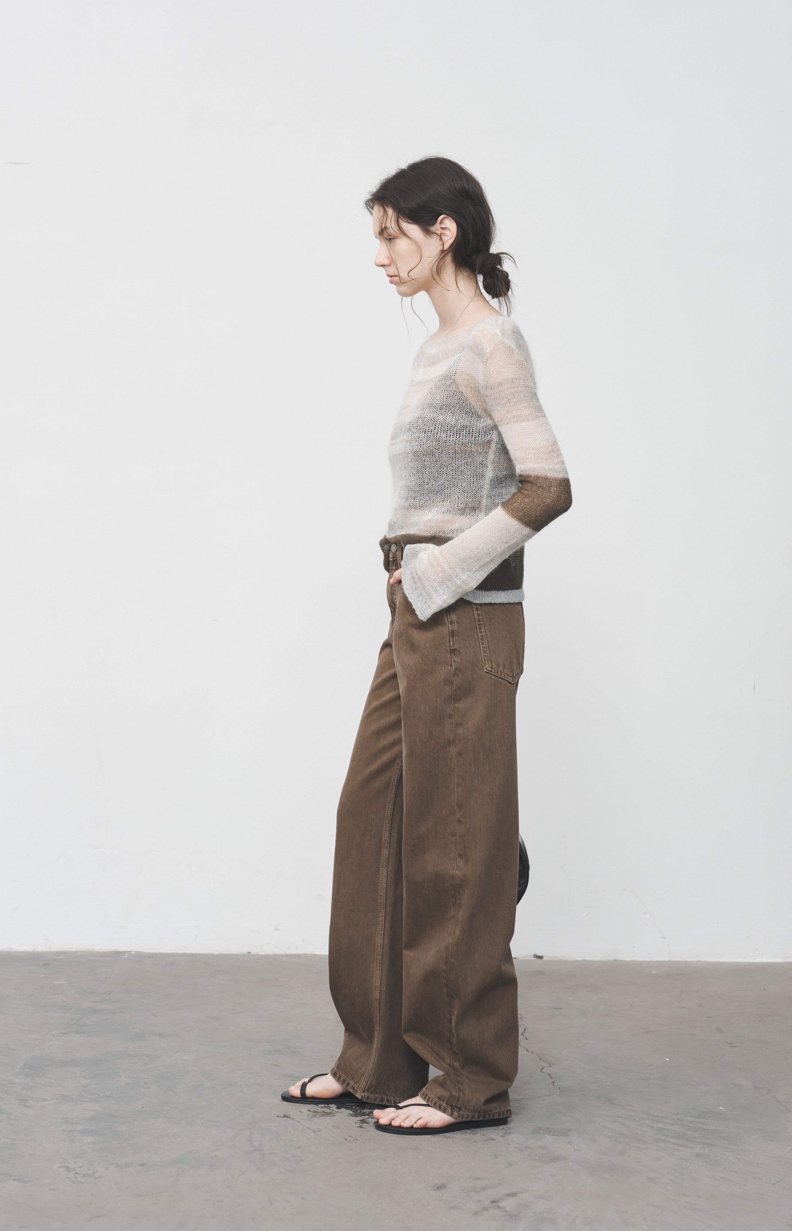FADED BASIC STRAIGHT JEANS / フェードベーシックストレートジーンズ