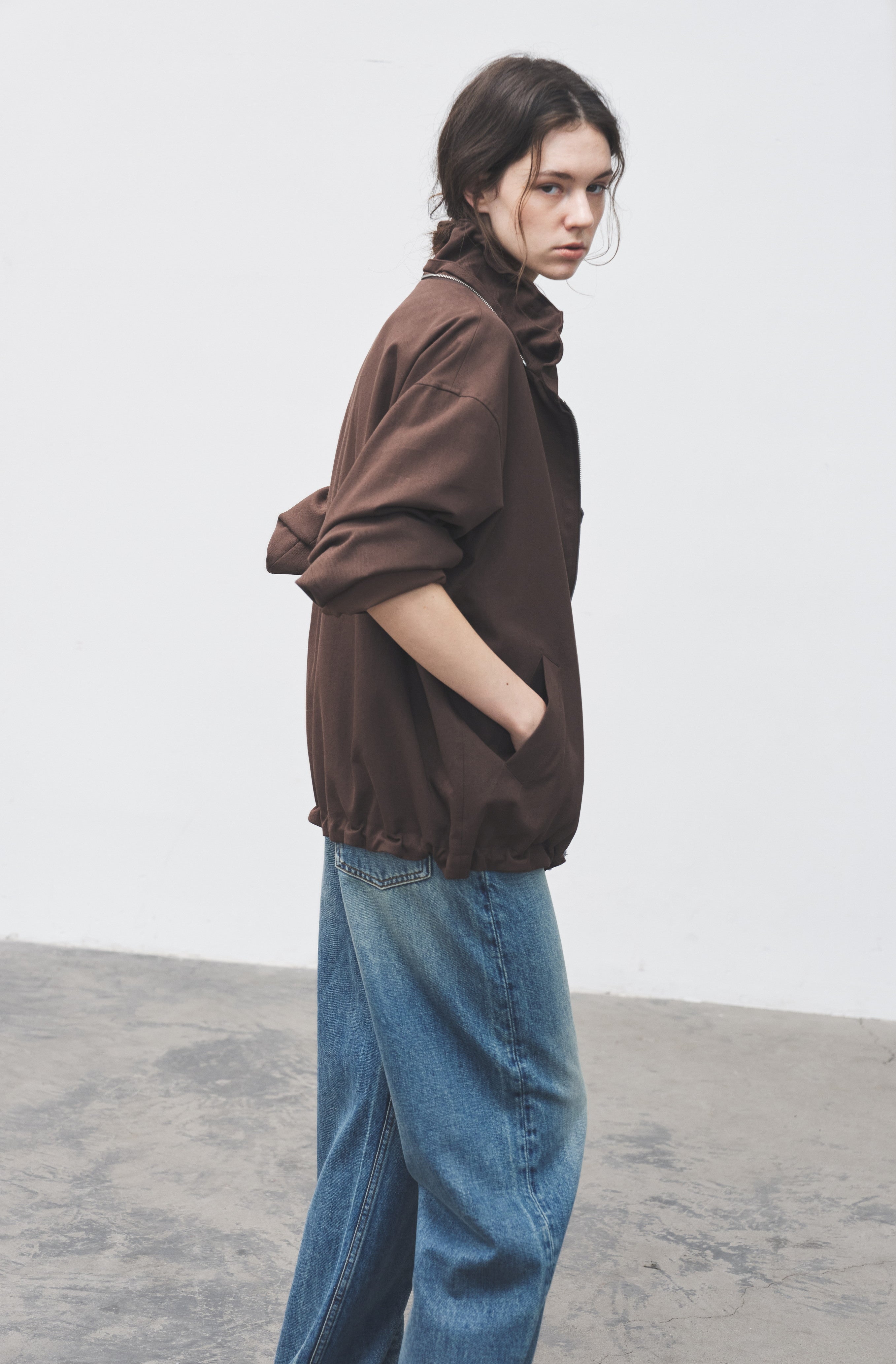 LACE COLLAR HOODED BLOUSON