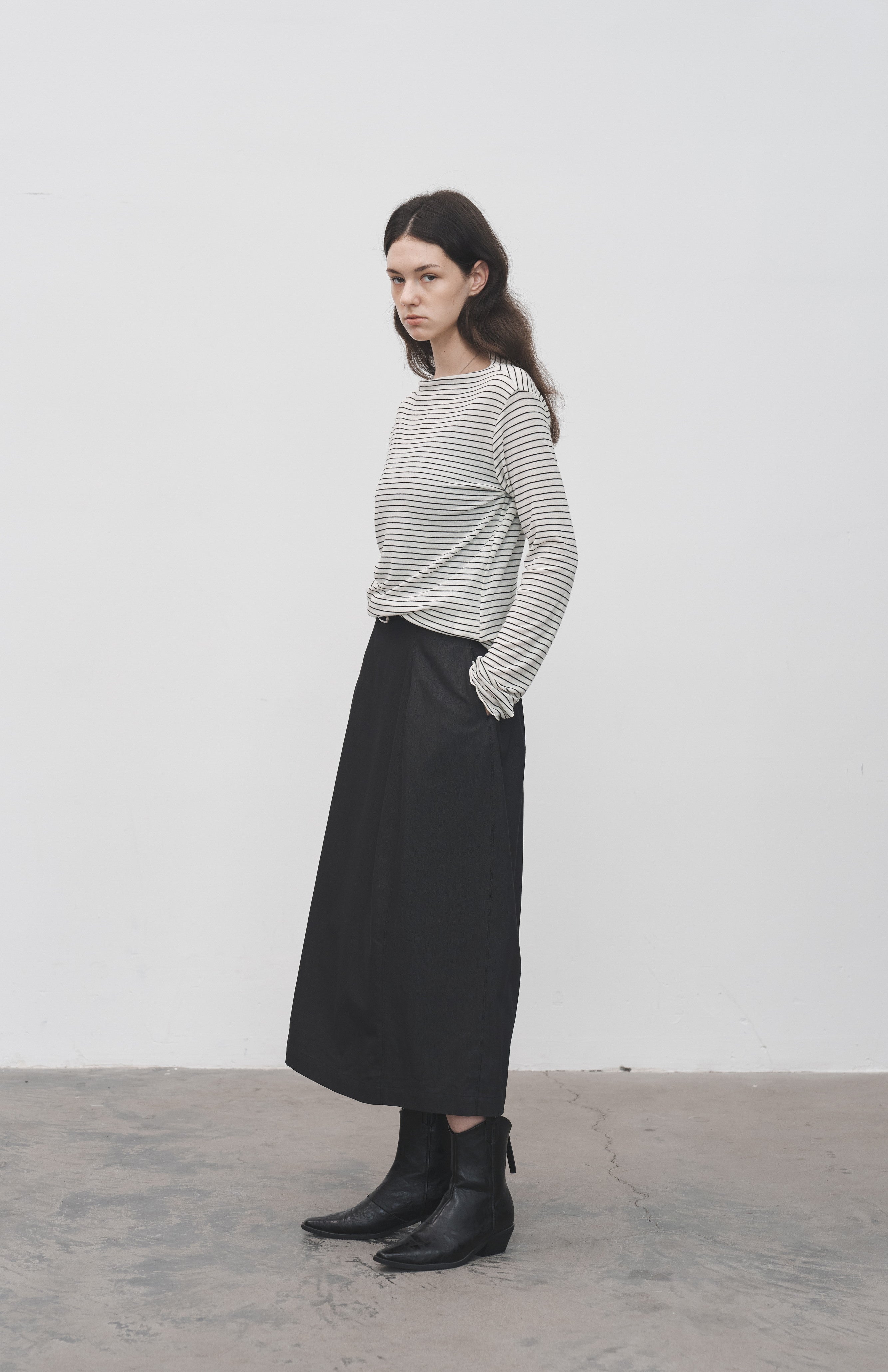 WIDE CUT COCOON SKIRT / ワイドカットコクーンスカート